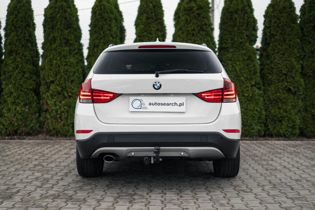BMW X1 xDrive18d tył