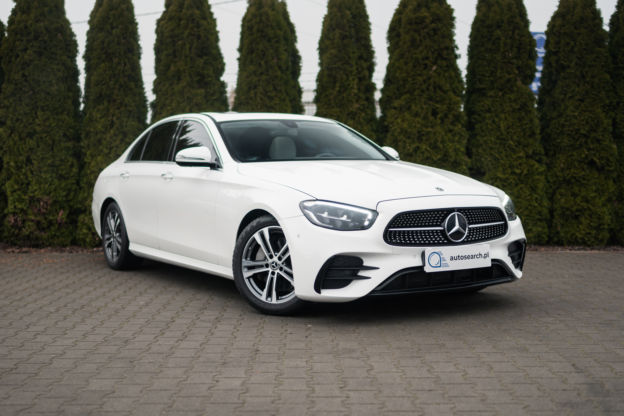 mercedes-benz-e350-w213-white-2021-3