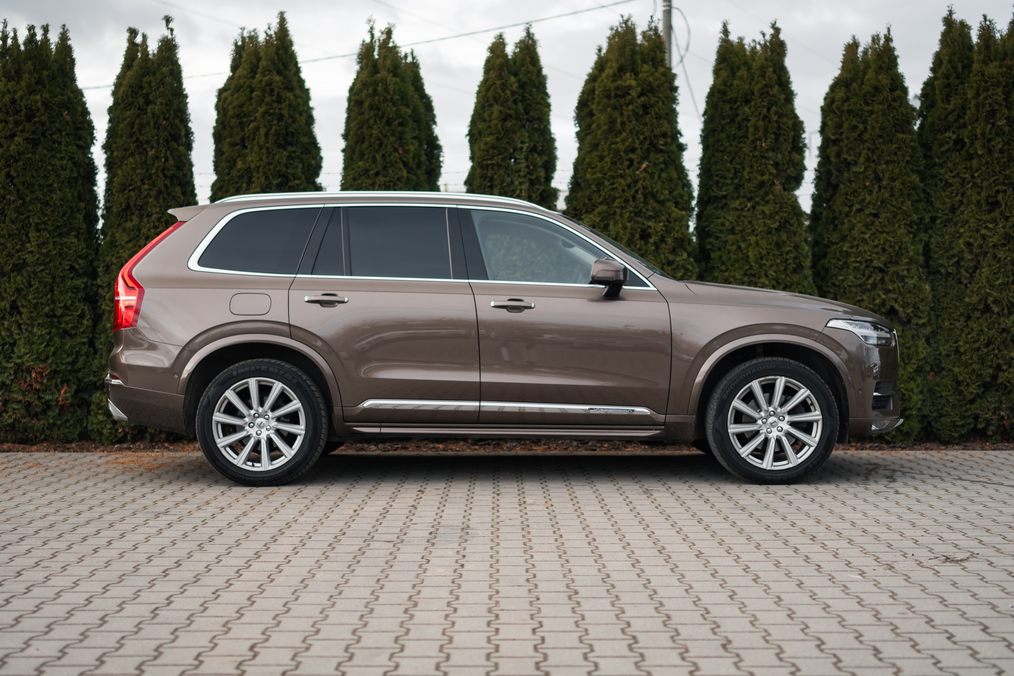 volvo-xc90-d5-awd-inscription-twilight-bronze-8