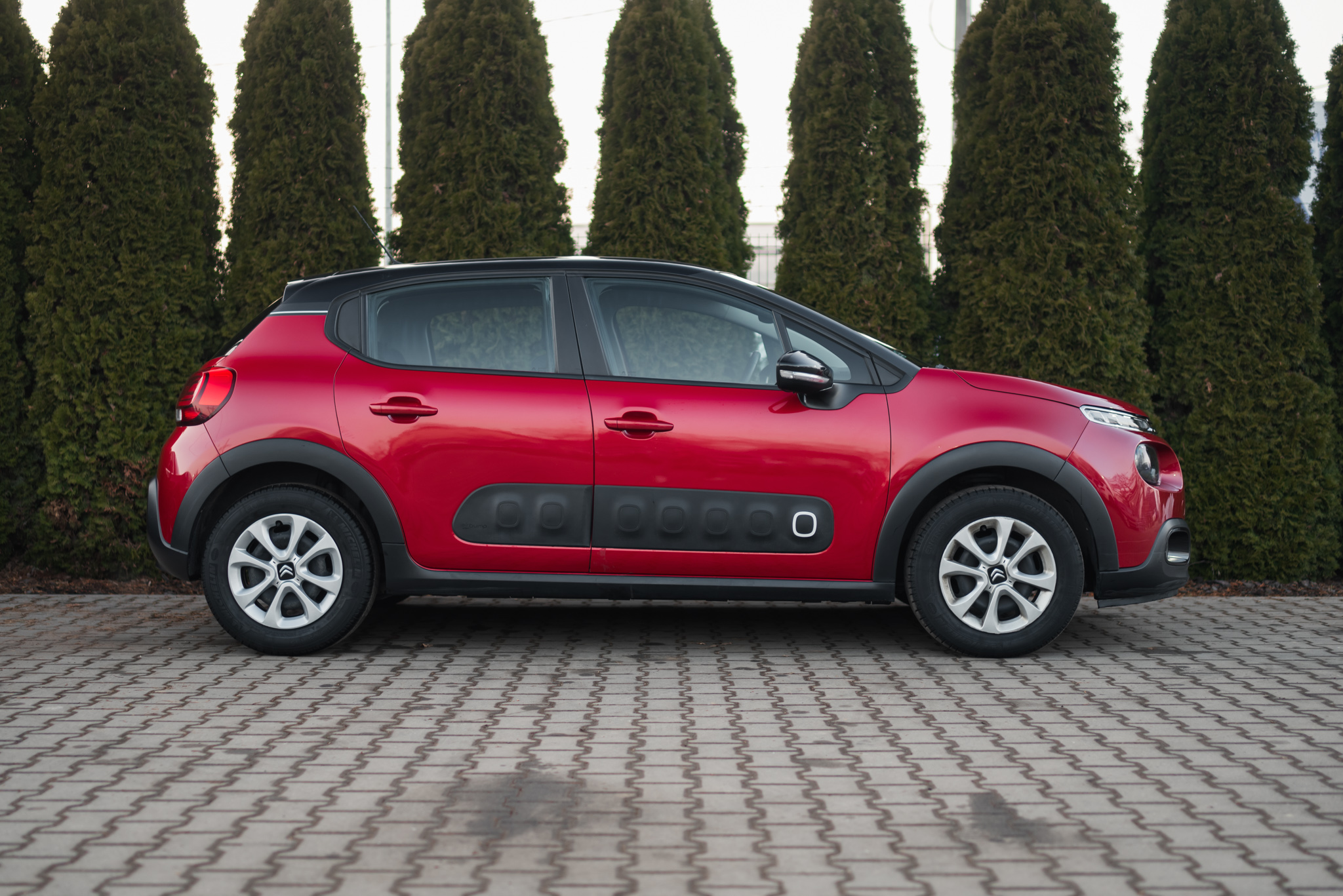 citroen-c3-1-2-puretech-82-red-2017-8