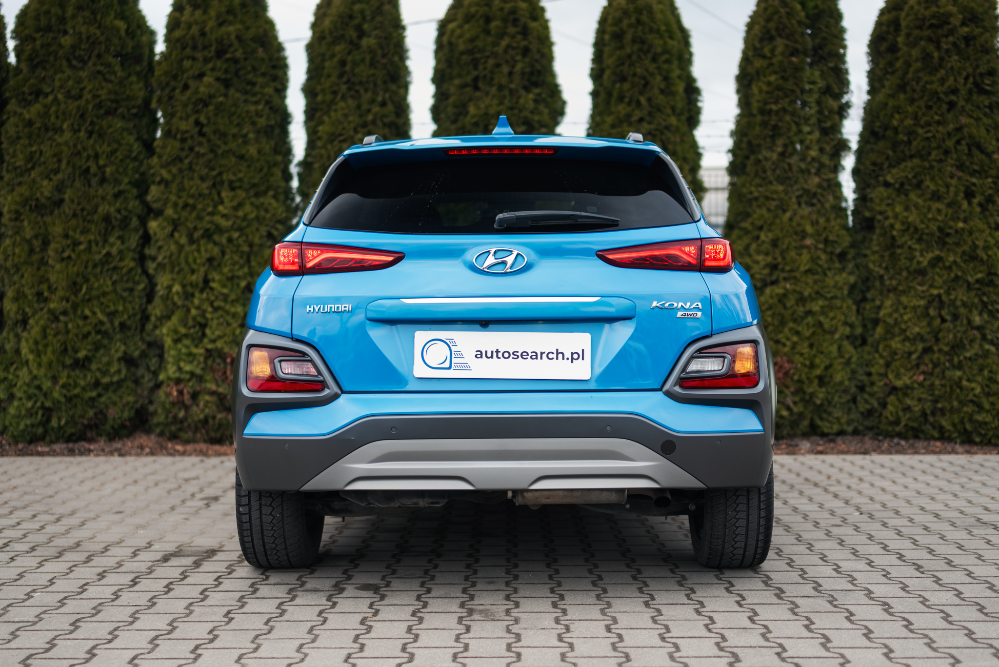 hyundai-kona-1-6-crdi-dct-4wd-blue-lagoon-5
