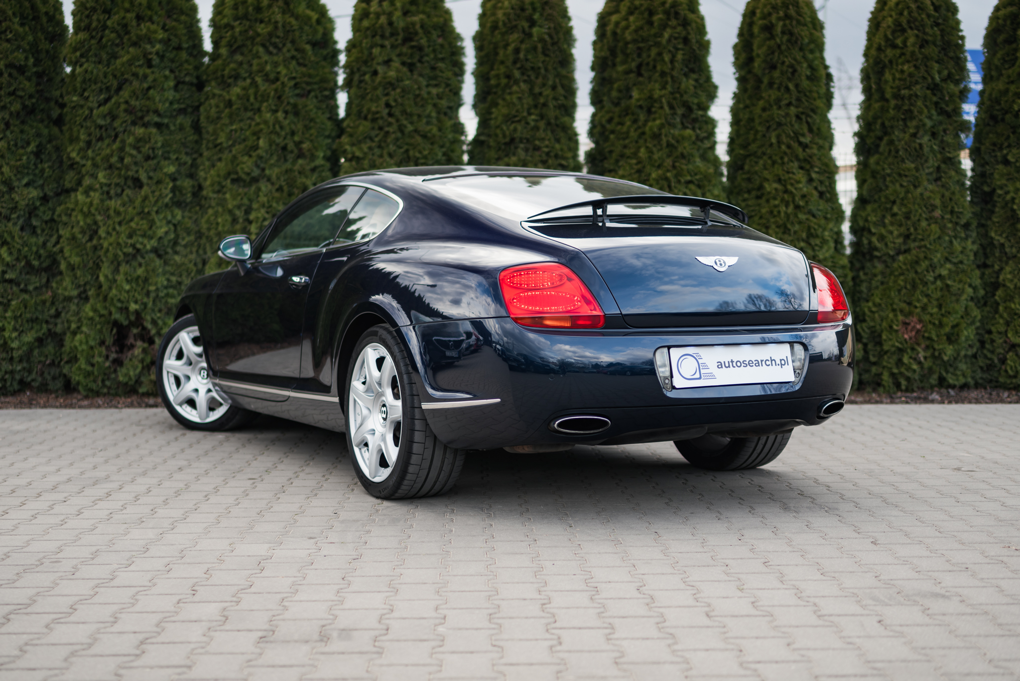 bentley-continental-gt-6-0-w12-blue-6