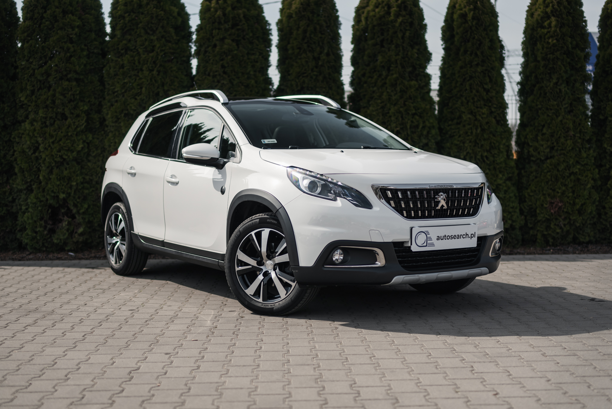 peugeot-2008-1-2-puretech-crossway-white-3