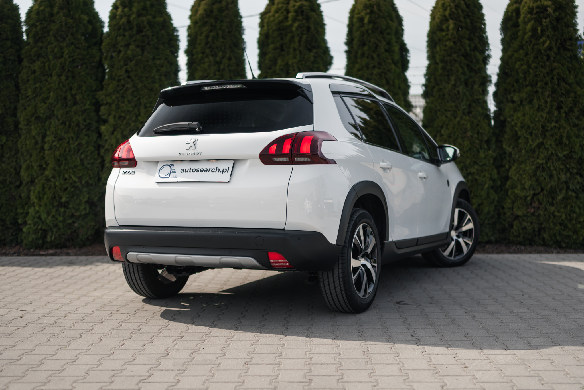 peugeot-2008-1-2-puretech-crossway-white-4