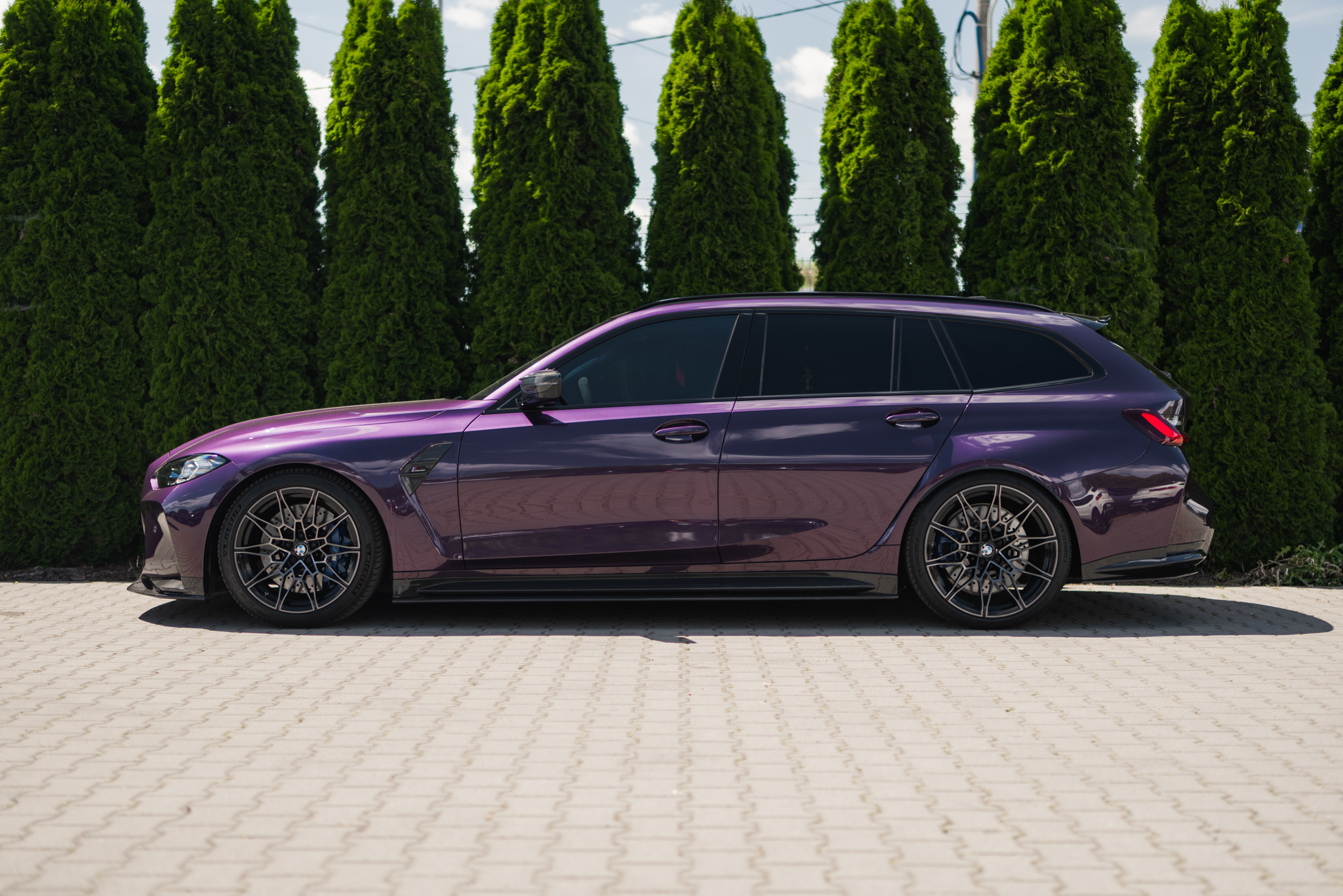 bmw-m3-g81-touring-competition-m-xdrive-daytona-violet-7