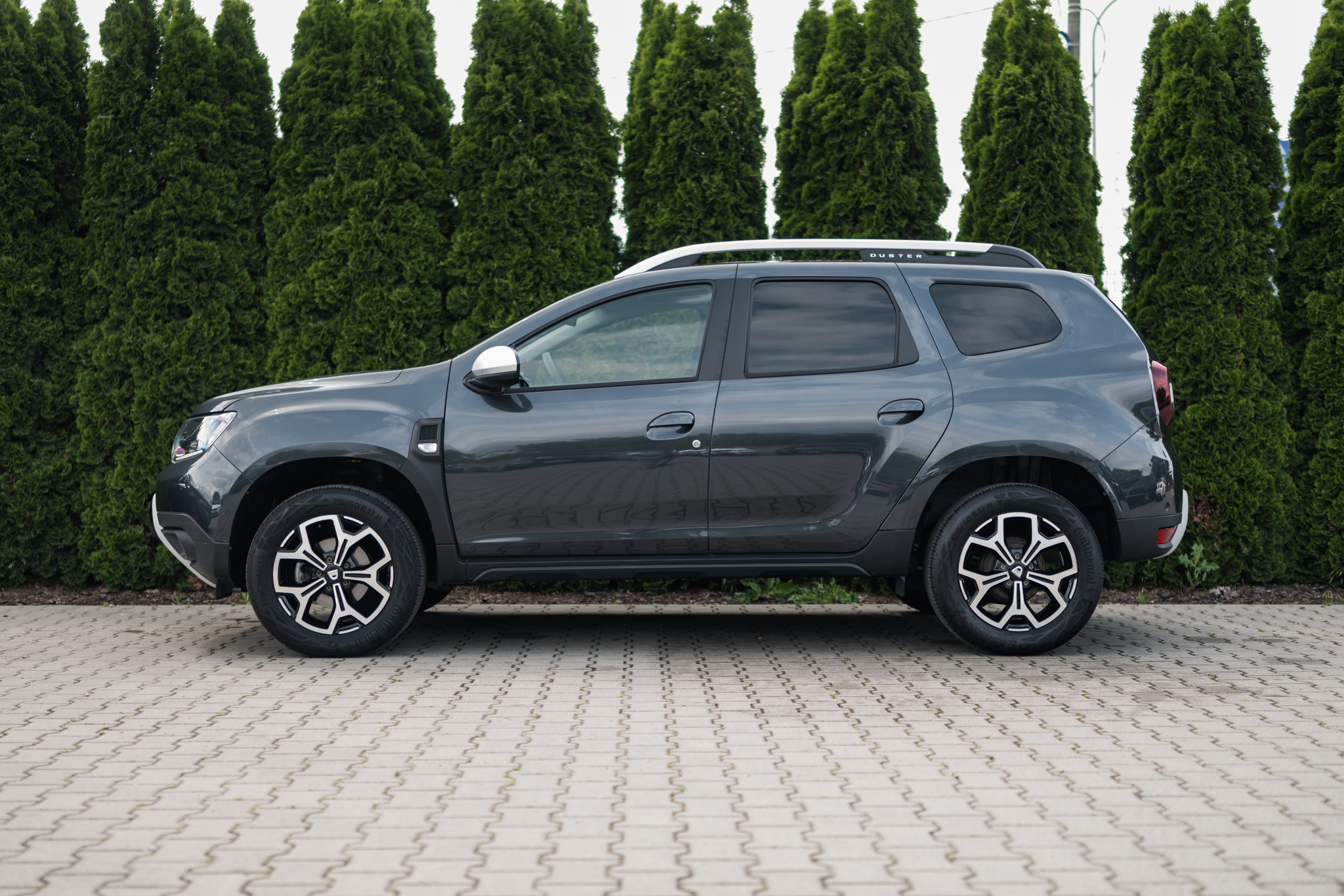 dacia-duster-1-0-tce-100-lpg-comet-grey-2021-7