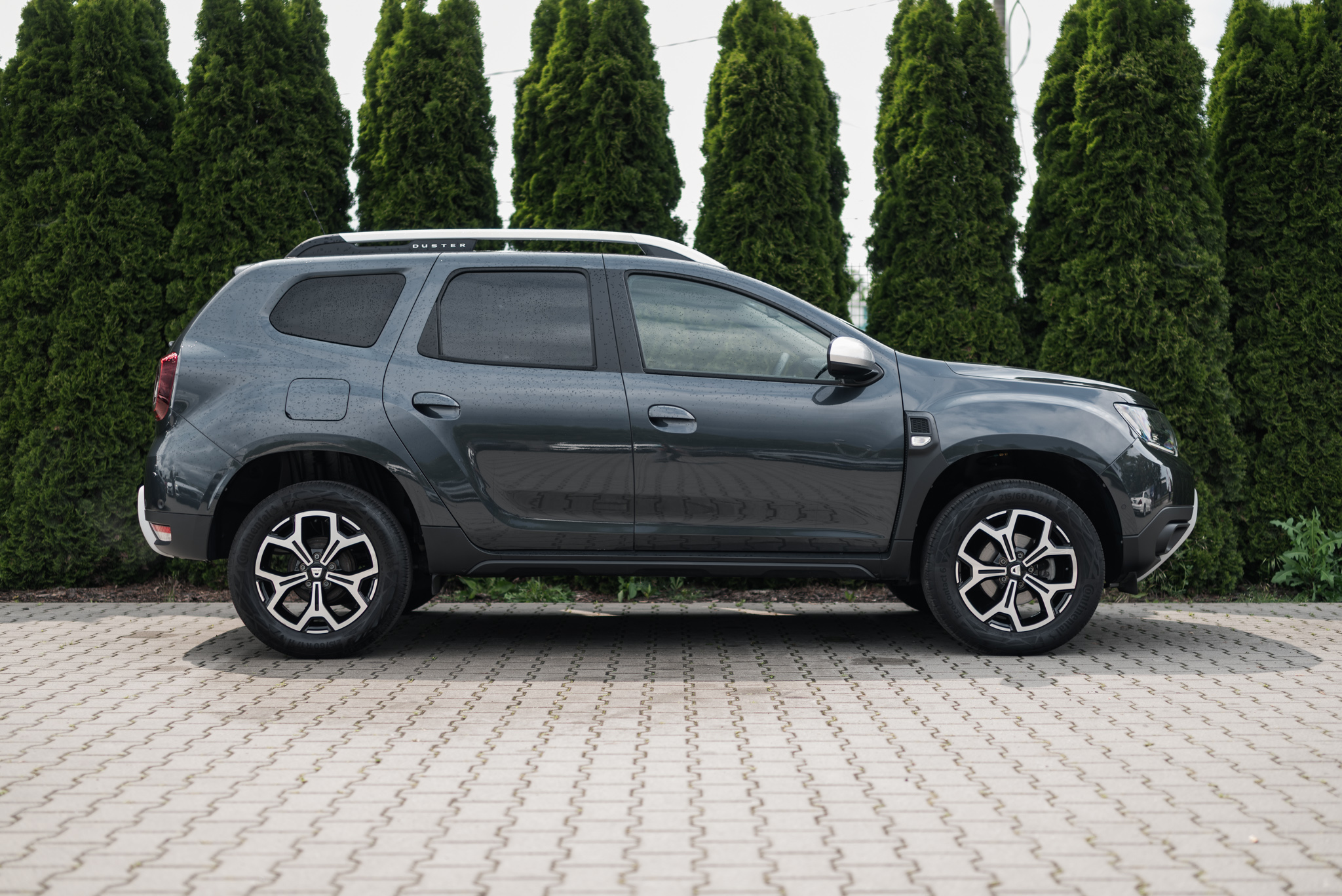 dacia-duster-1-0-tce-100-lpg-comet-grey-2021-8