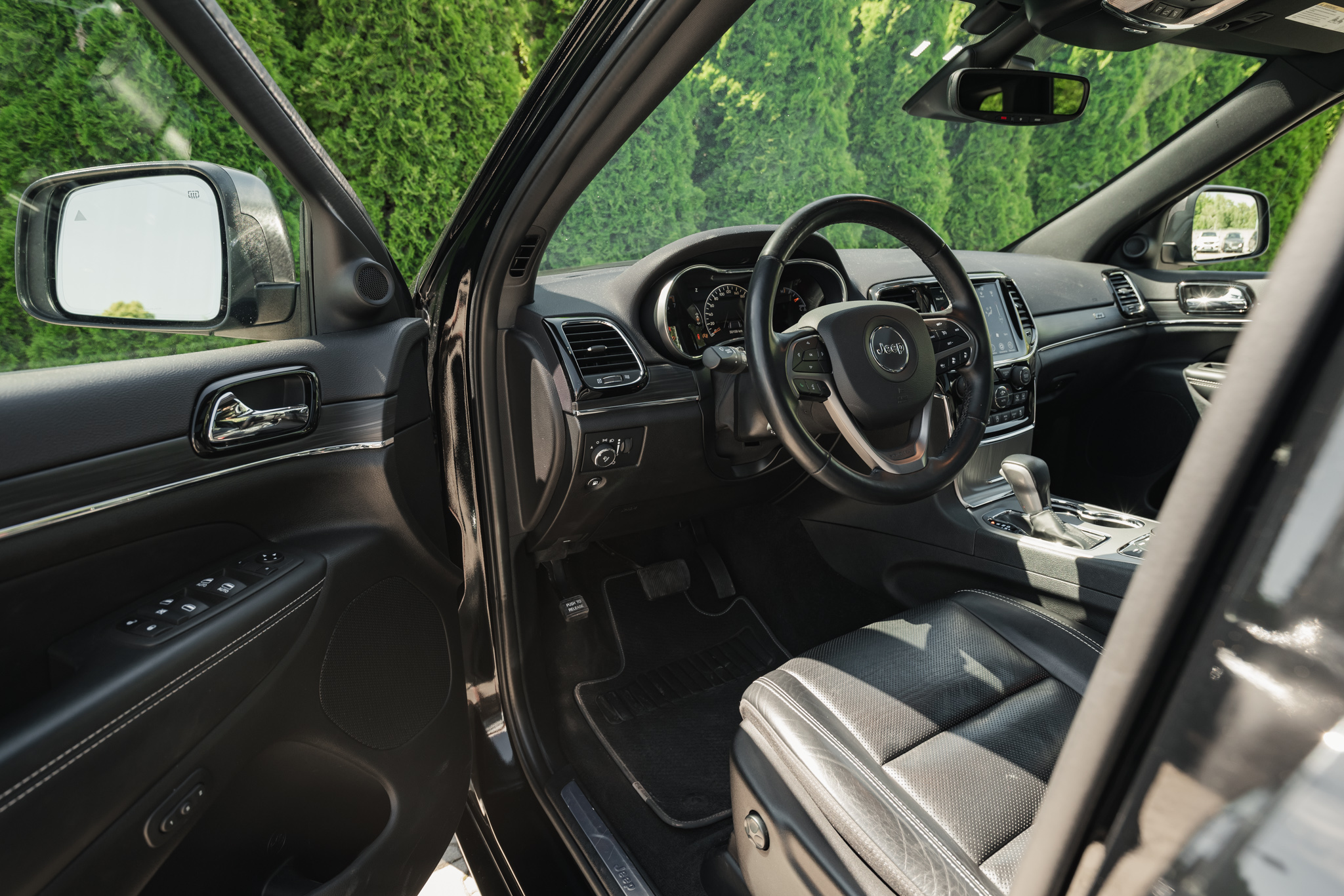 jeep-grand-cherokee-3-6-v6-80th-anniversary-black-wz944jw-9