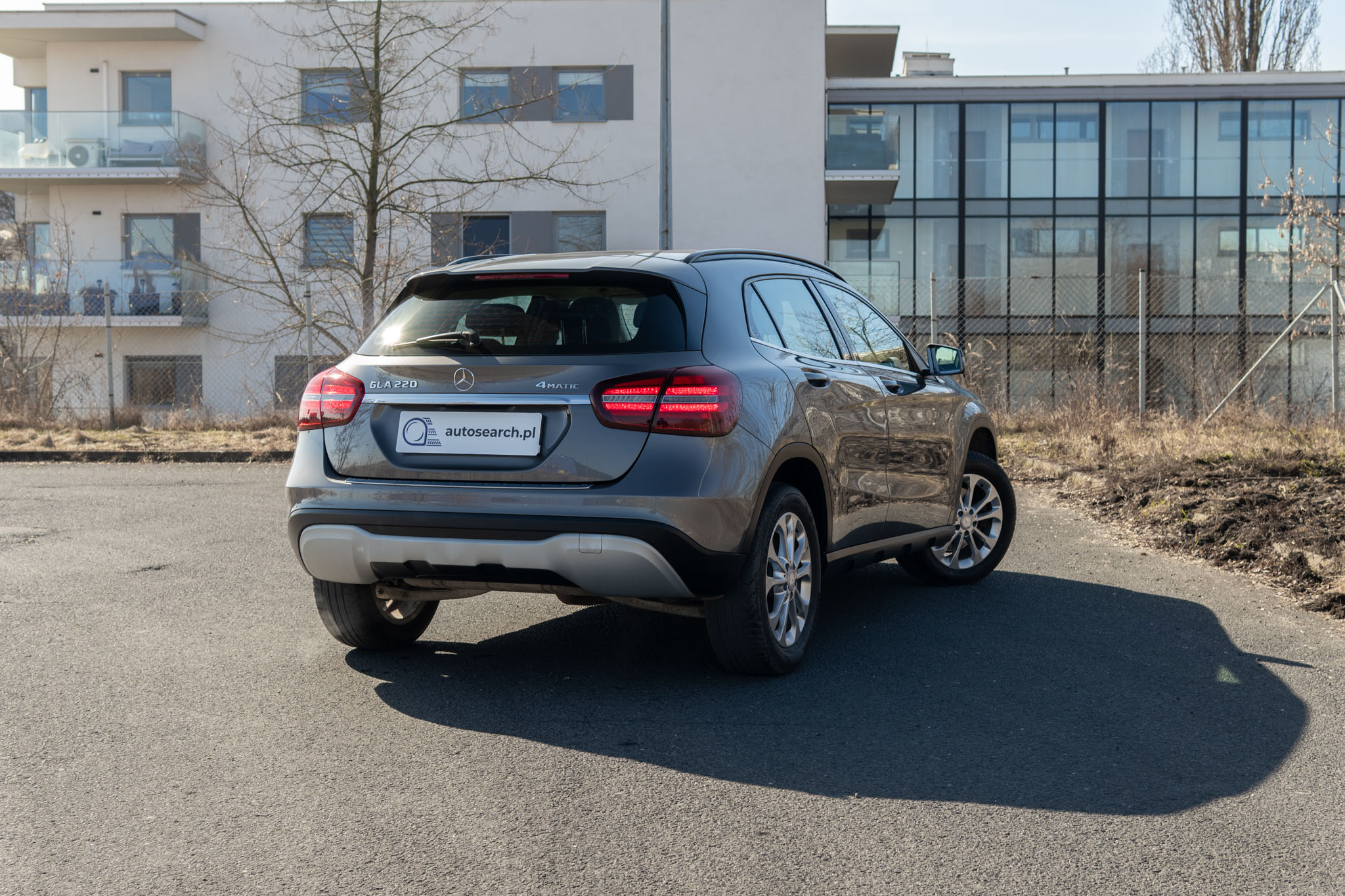 mercedes-benz-gla-220-4matic-2017-4