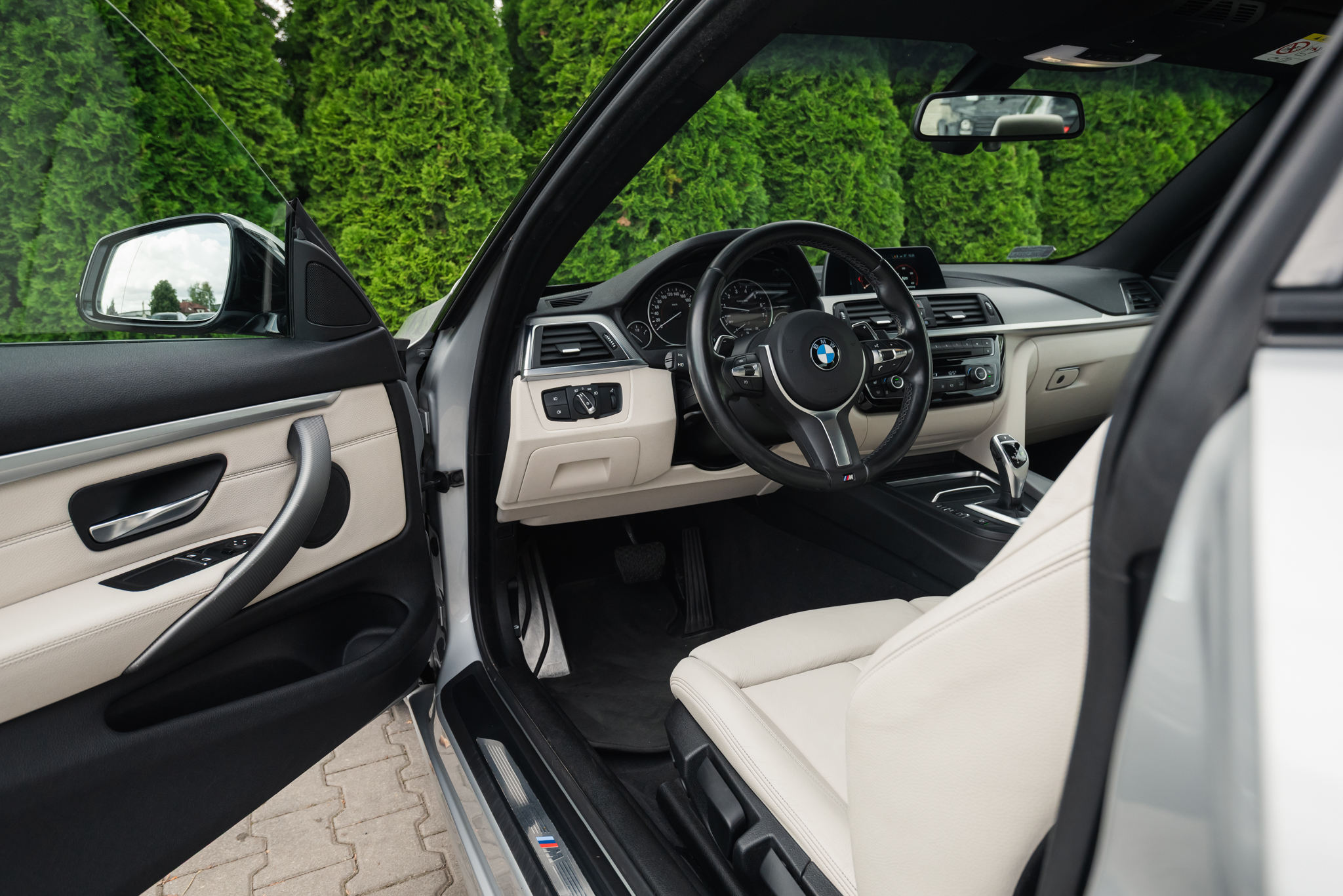 bmw-430i-xdrive-coupe-m-sport-glacier-silver-2017-9