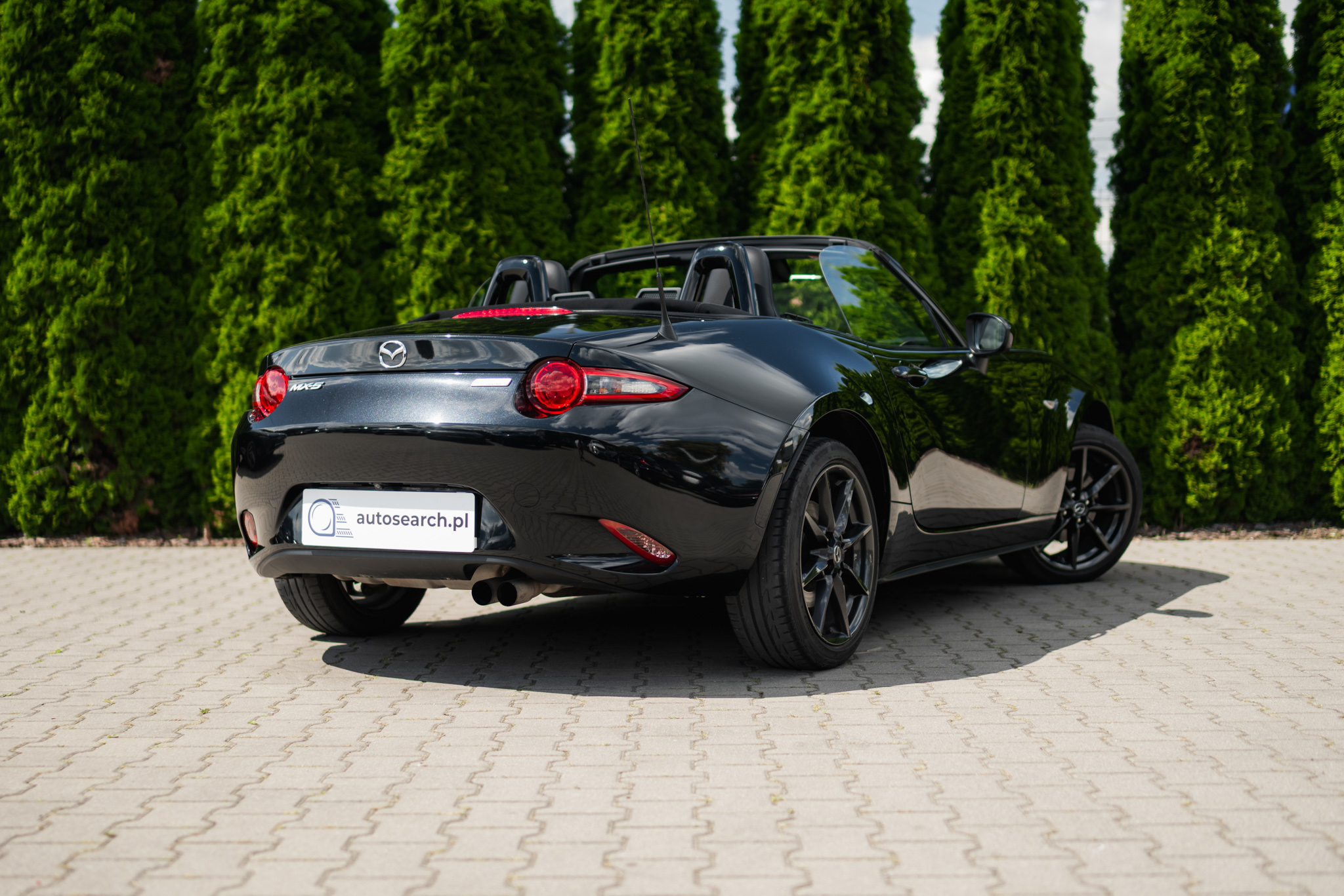 mazda-mx-5-2-0-skyactiv-g-160-jet-black-2016-4