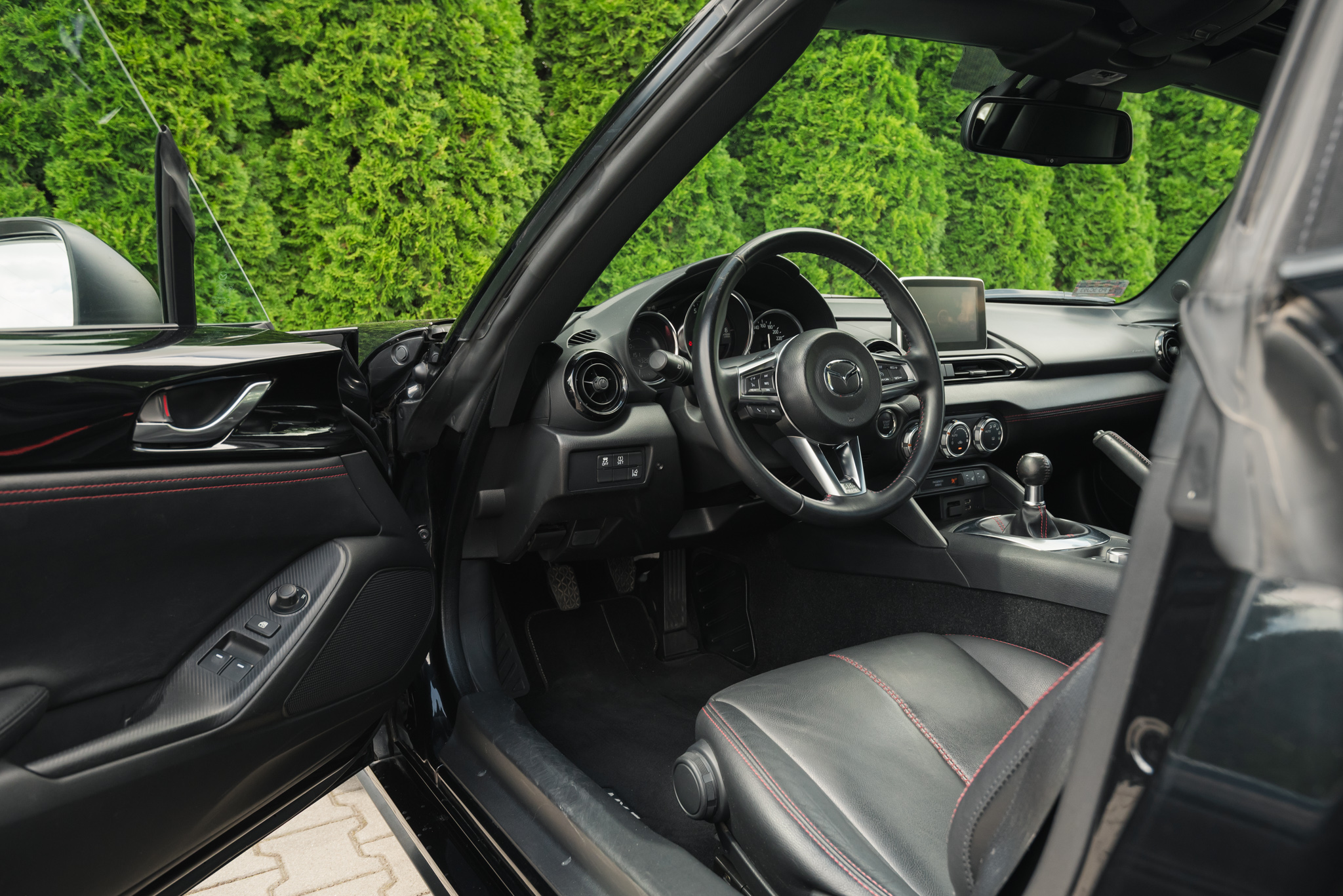 mazda-mx-5-2-0-skyactiv-g-160-jet-black-2016-9