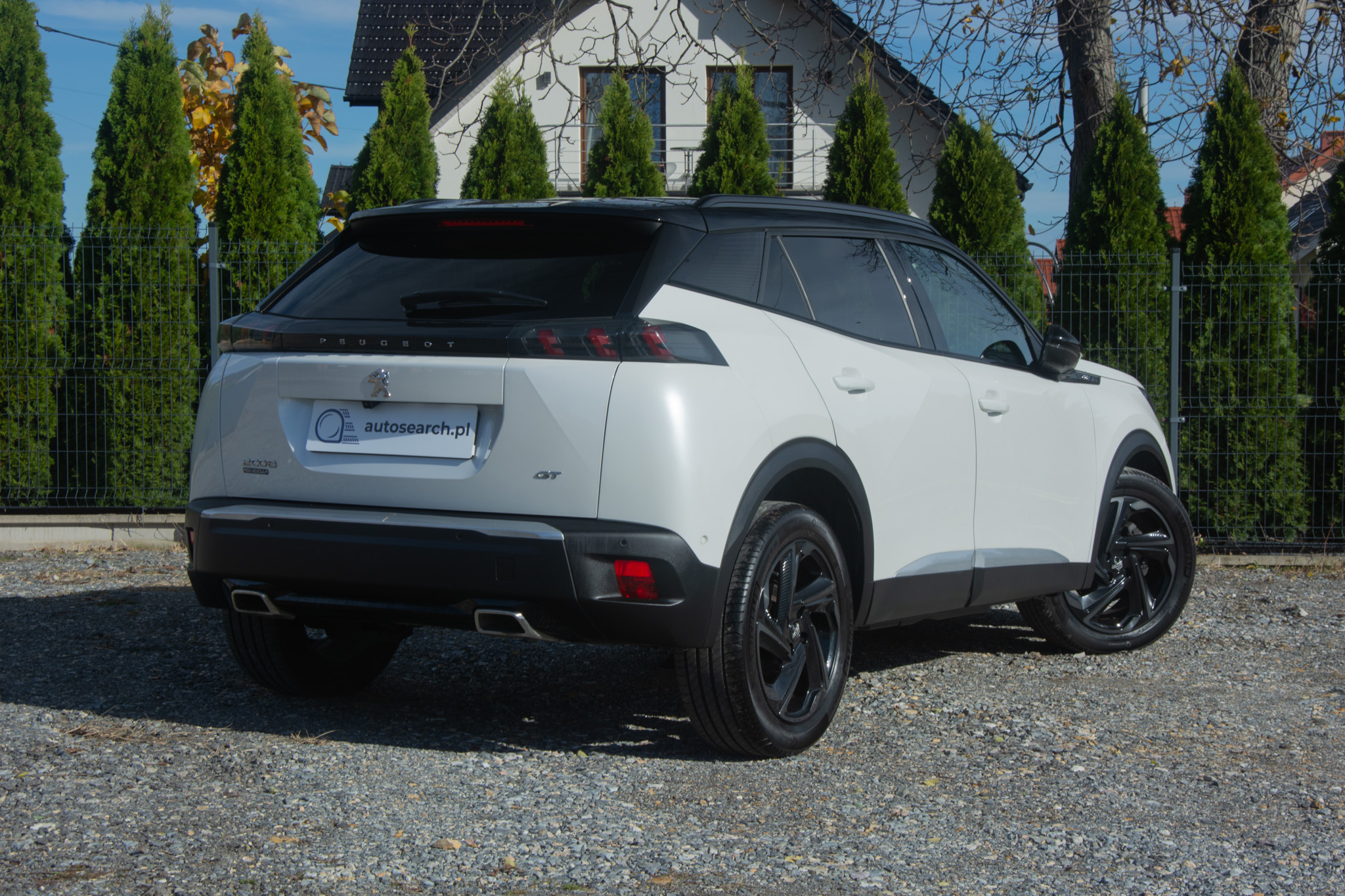 Peugeot-2008-biały-2018-04