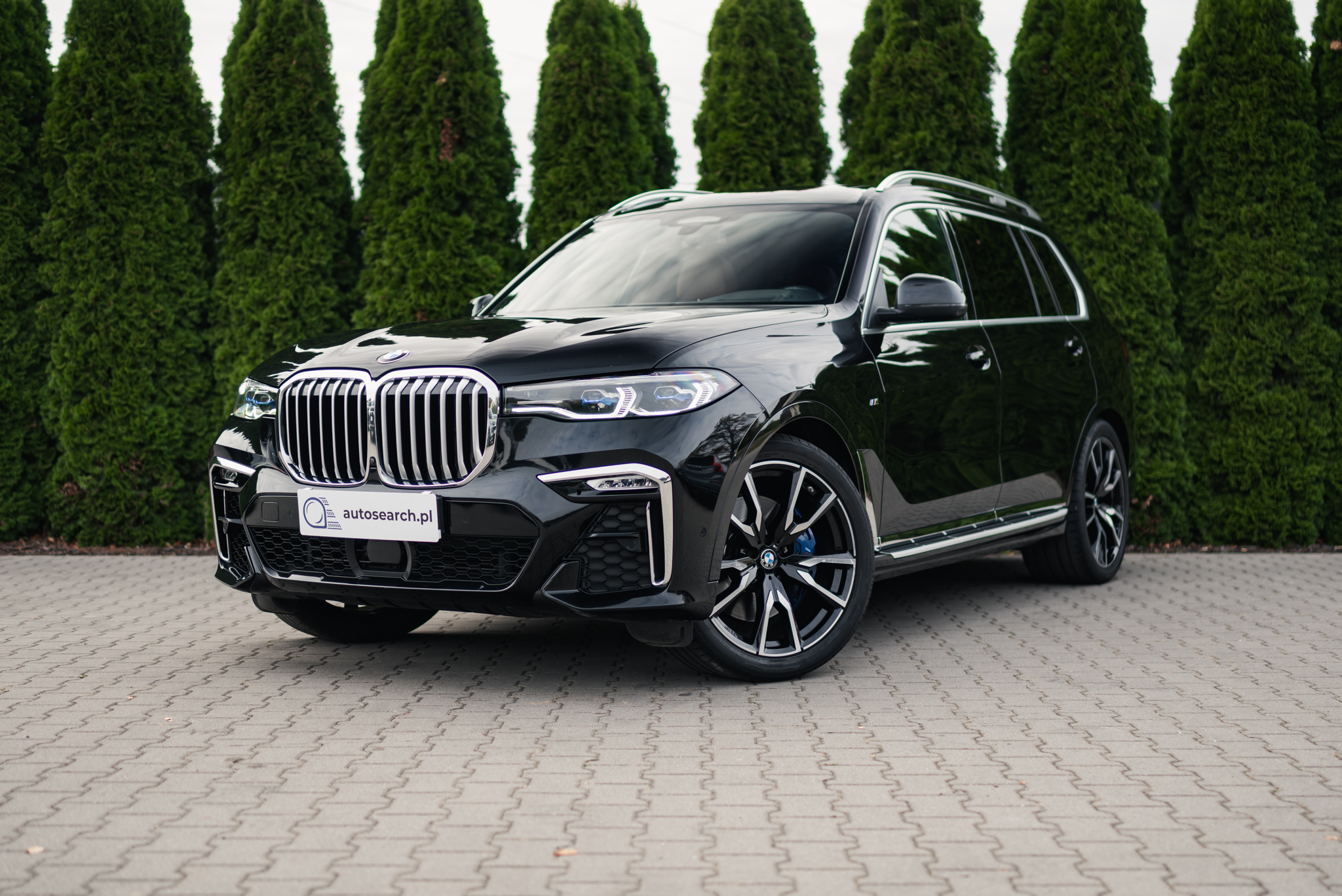 bmw-x7-xdrive40d-m-sport-sapphire-black-2022-1