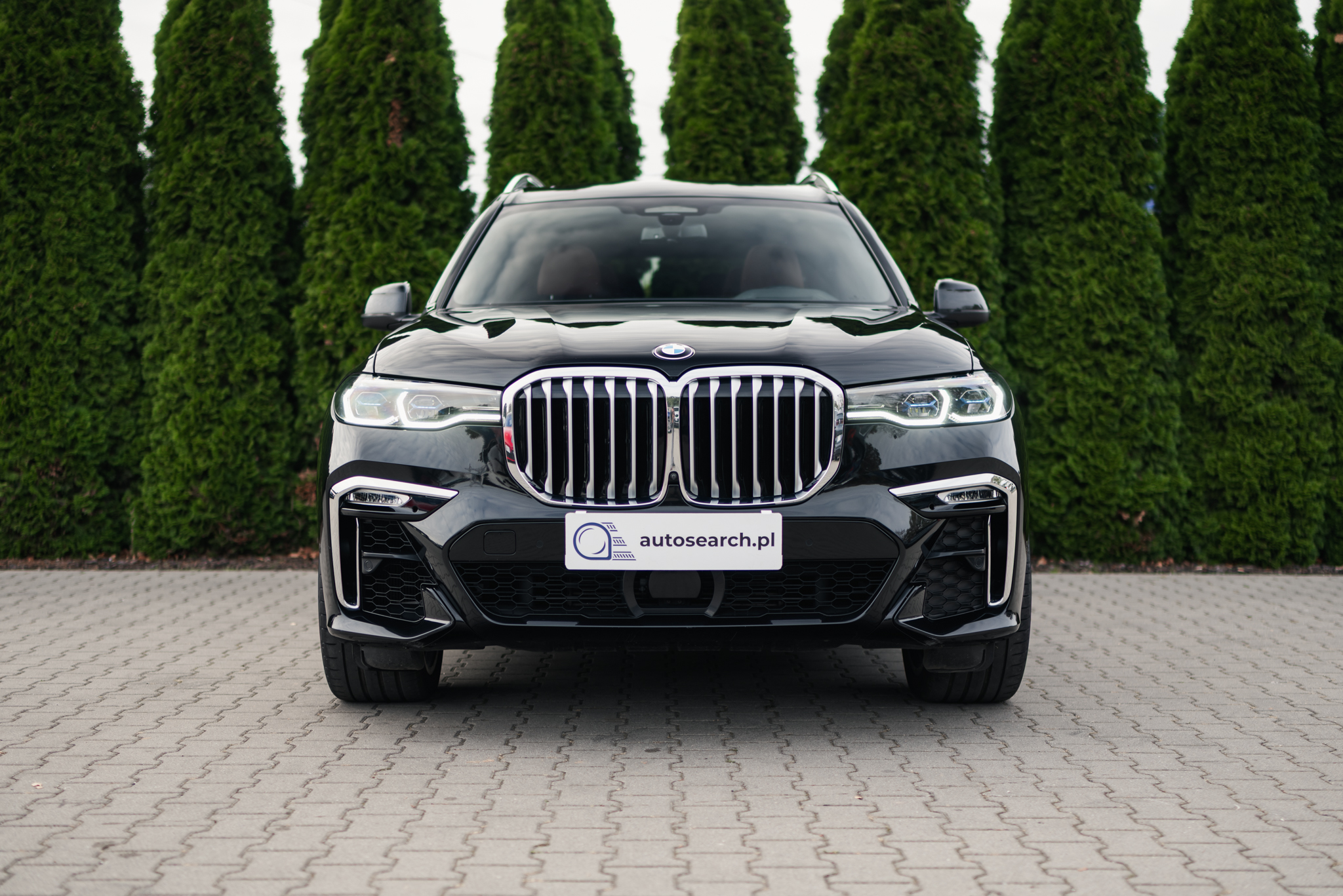 bmw-x7-xdrive40d-m-sport-sapphire-black-2022-2