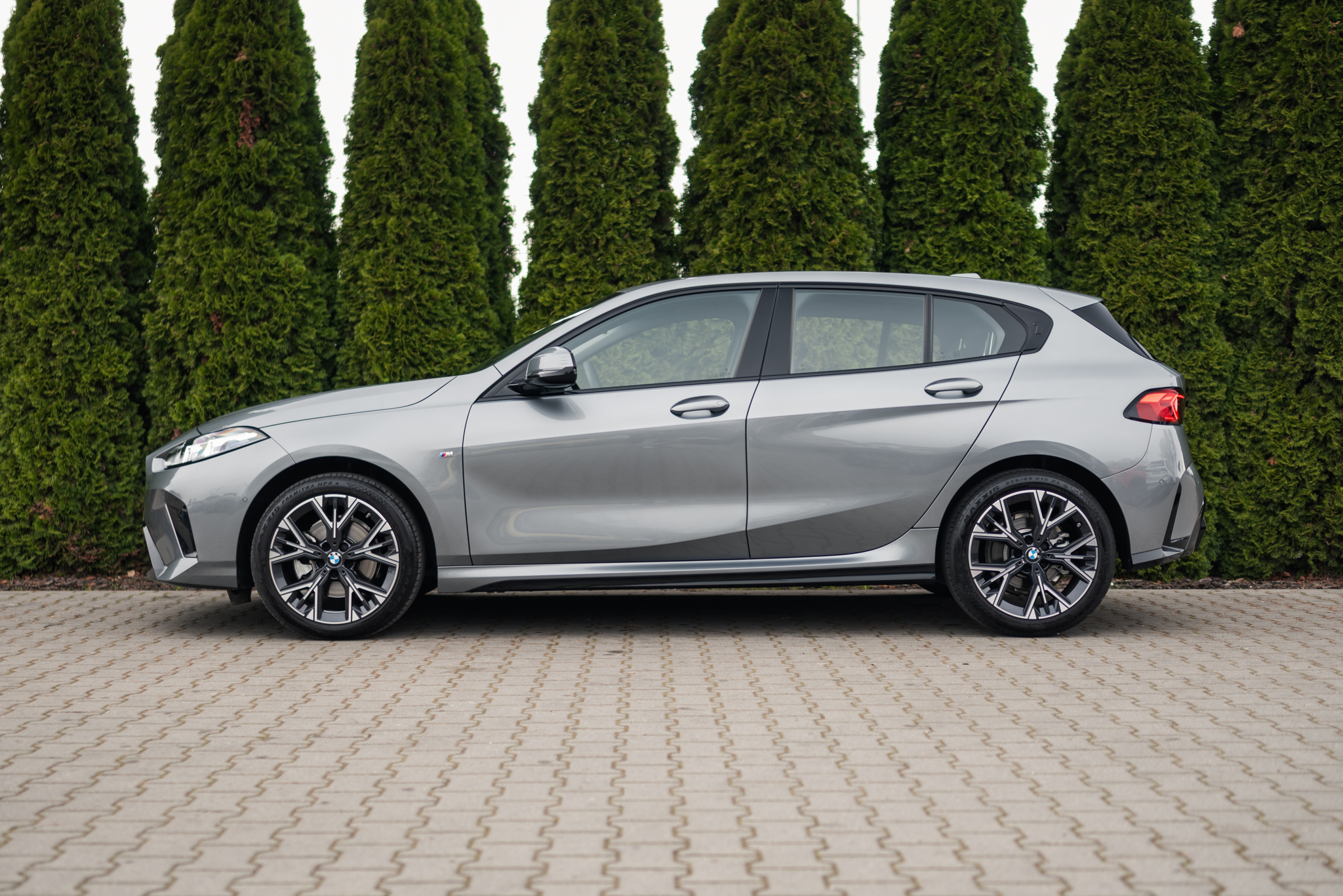 bmw-118d-m-sport-skyscraper-grey-2024-7