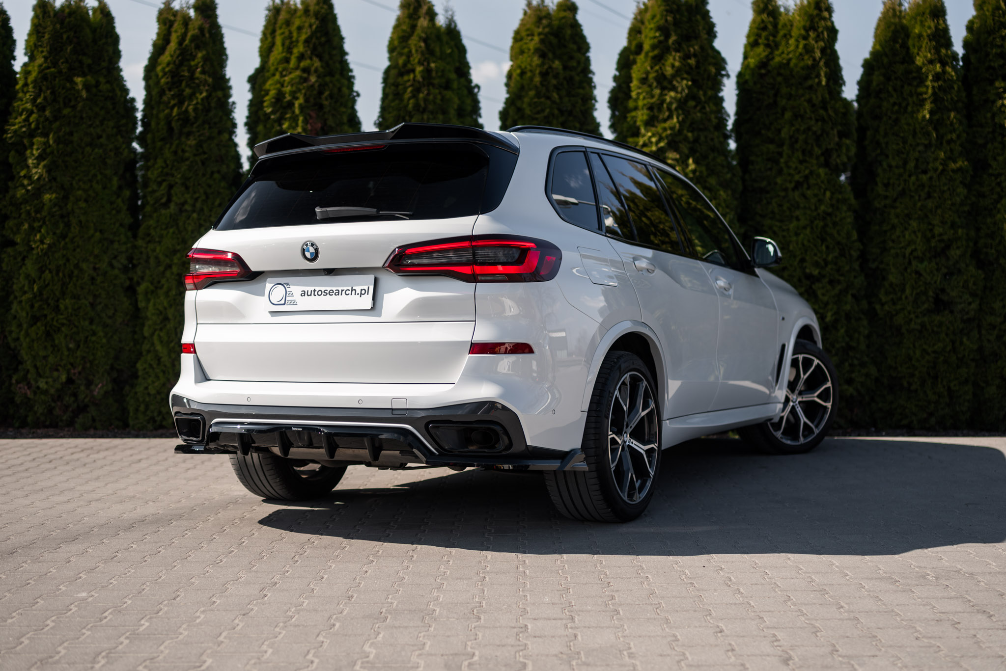 bmw-x5-xdrive40d-m-sport-mineral-white-2021-4