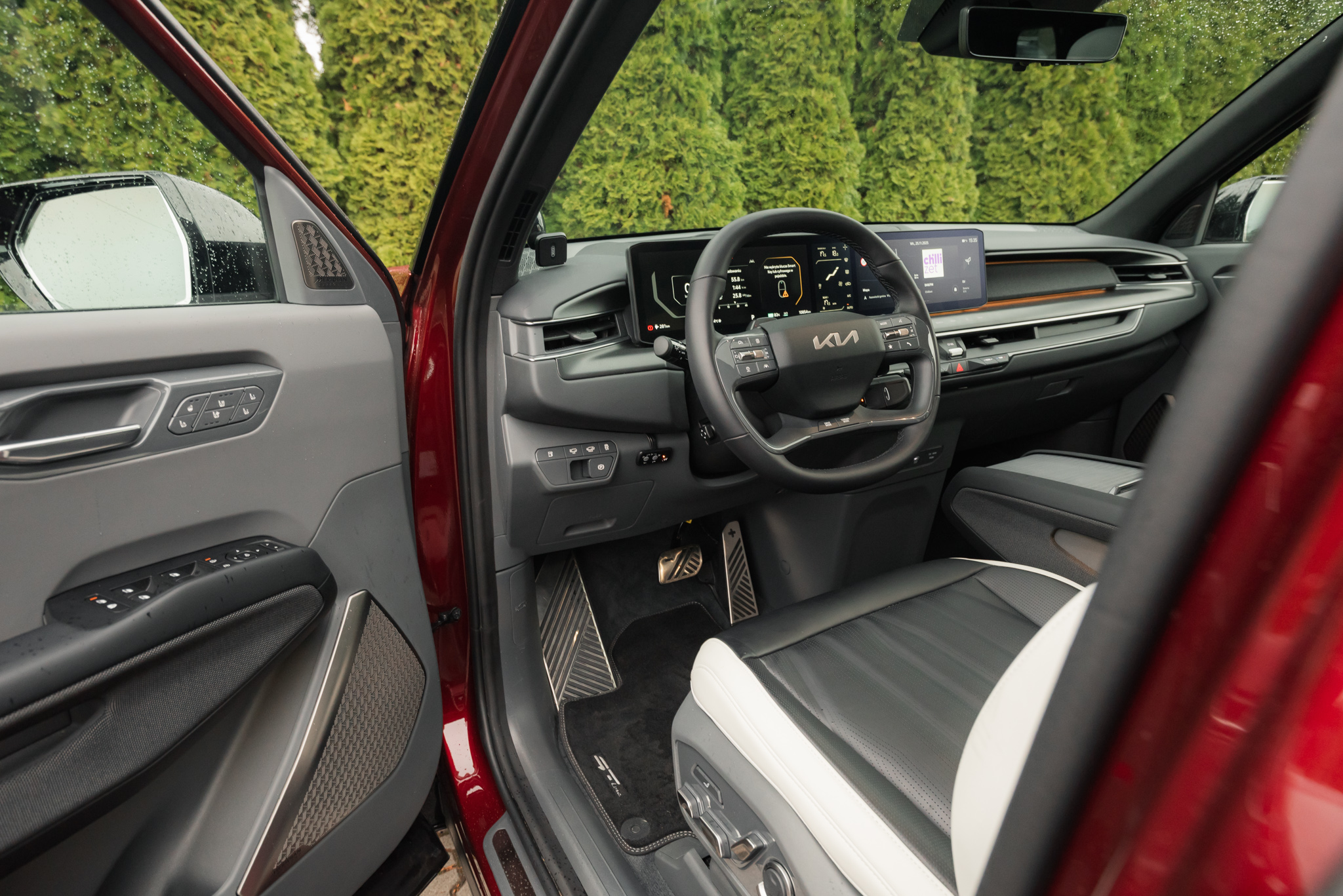 kia-ev9-awd-gt-line-flare-red-2024-9