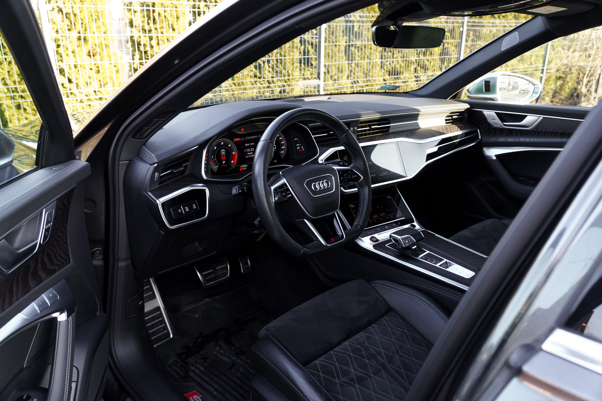 audi-s6-avant-2020-09