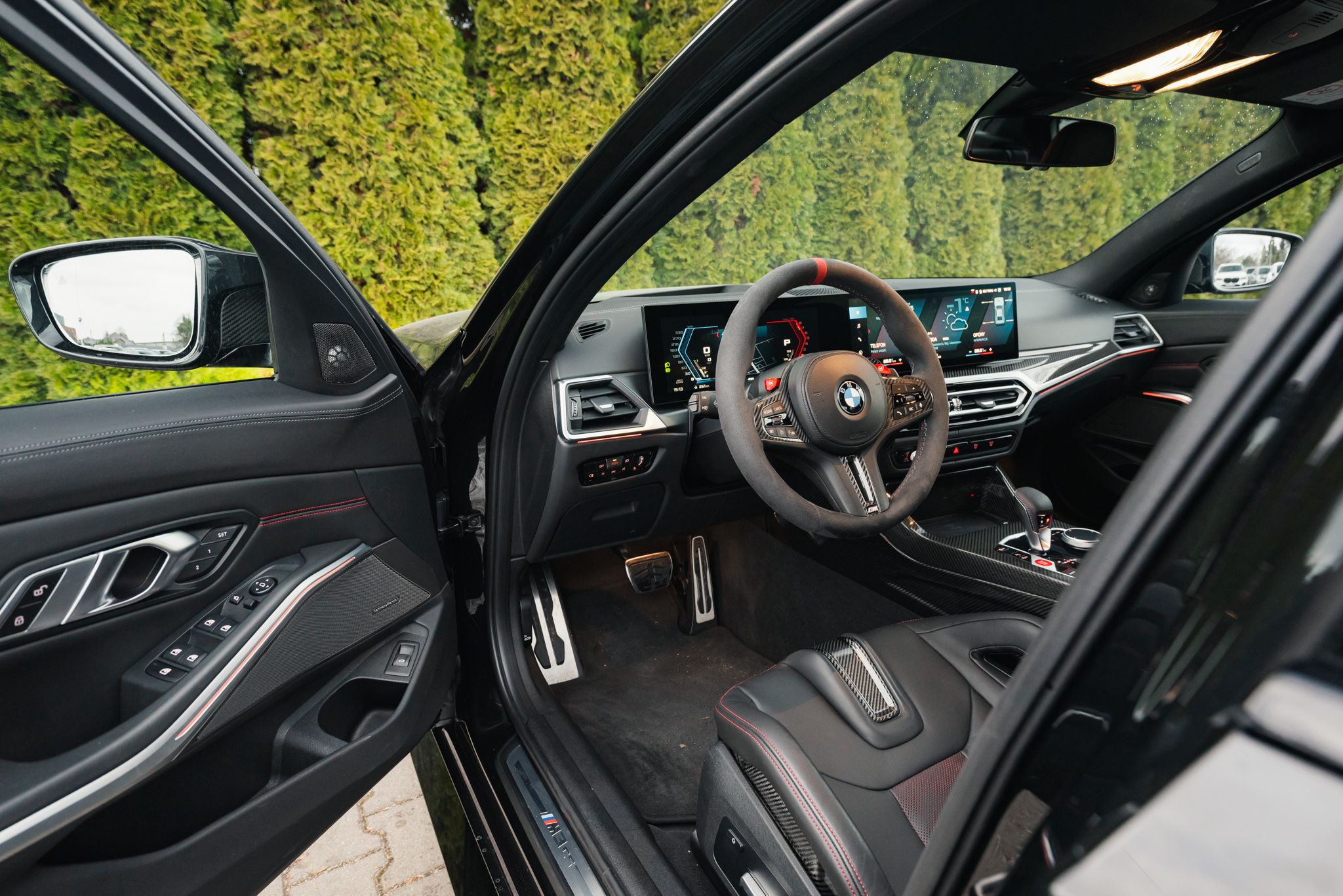 bmw-m3-cs-xdrive-sapphire-black-2023-9