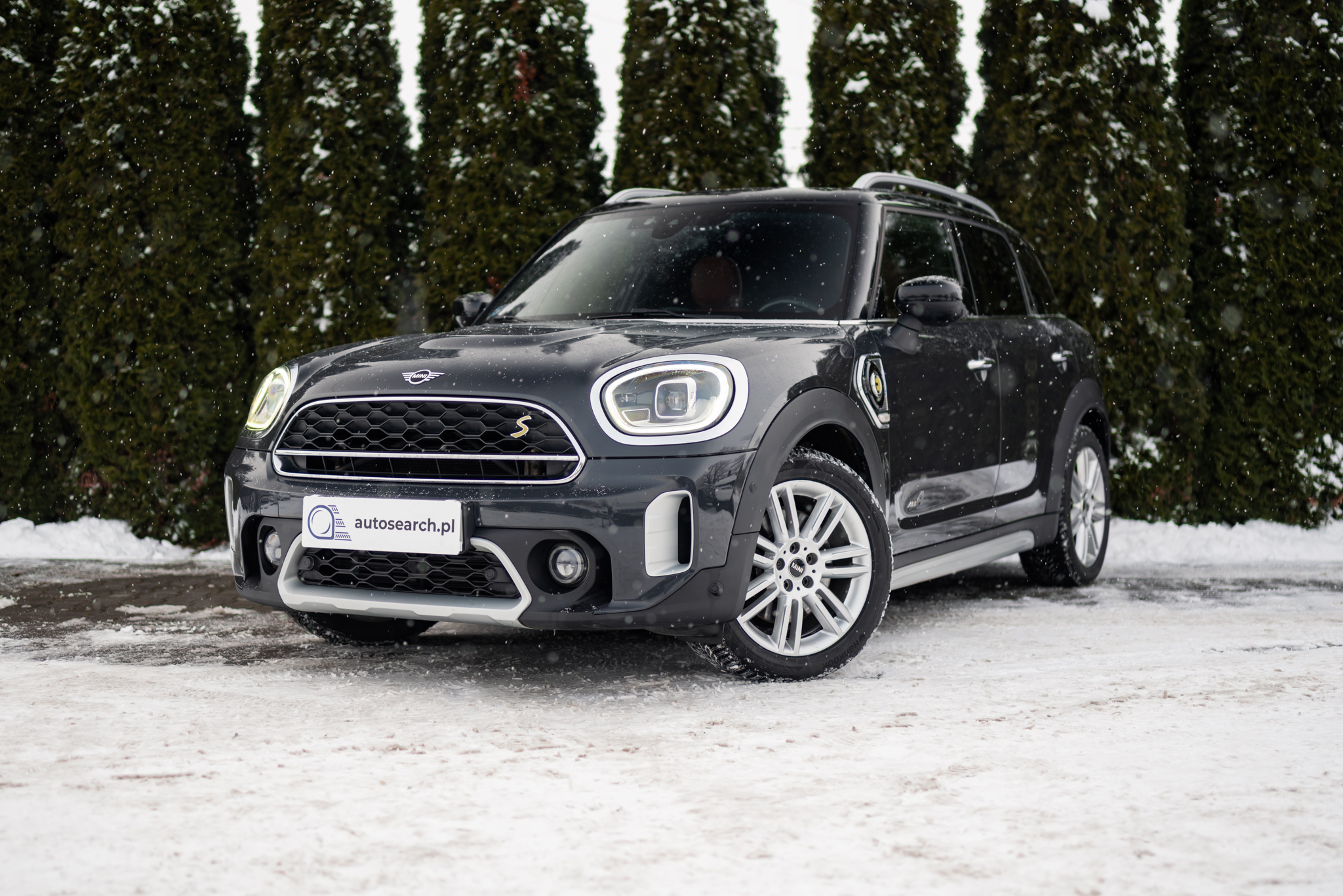 mini-countryman-s-e-all4-thunder-grey-2020-1