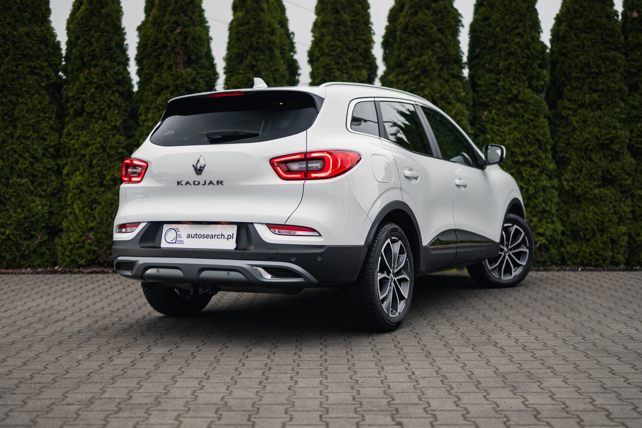 renault-kadjar-tce-140-mt-white-2019-4