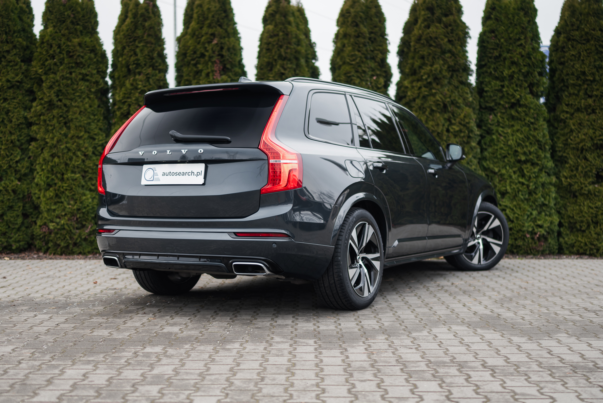 volvo-xc90-b5-diesel-awd-r-design-savile-grey-2020-4