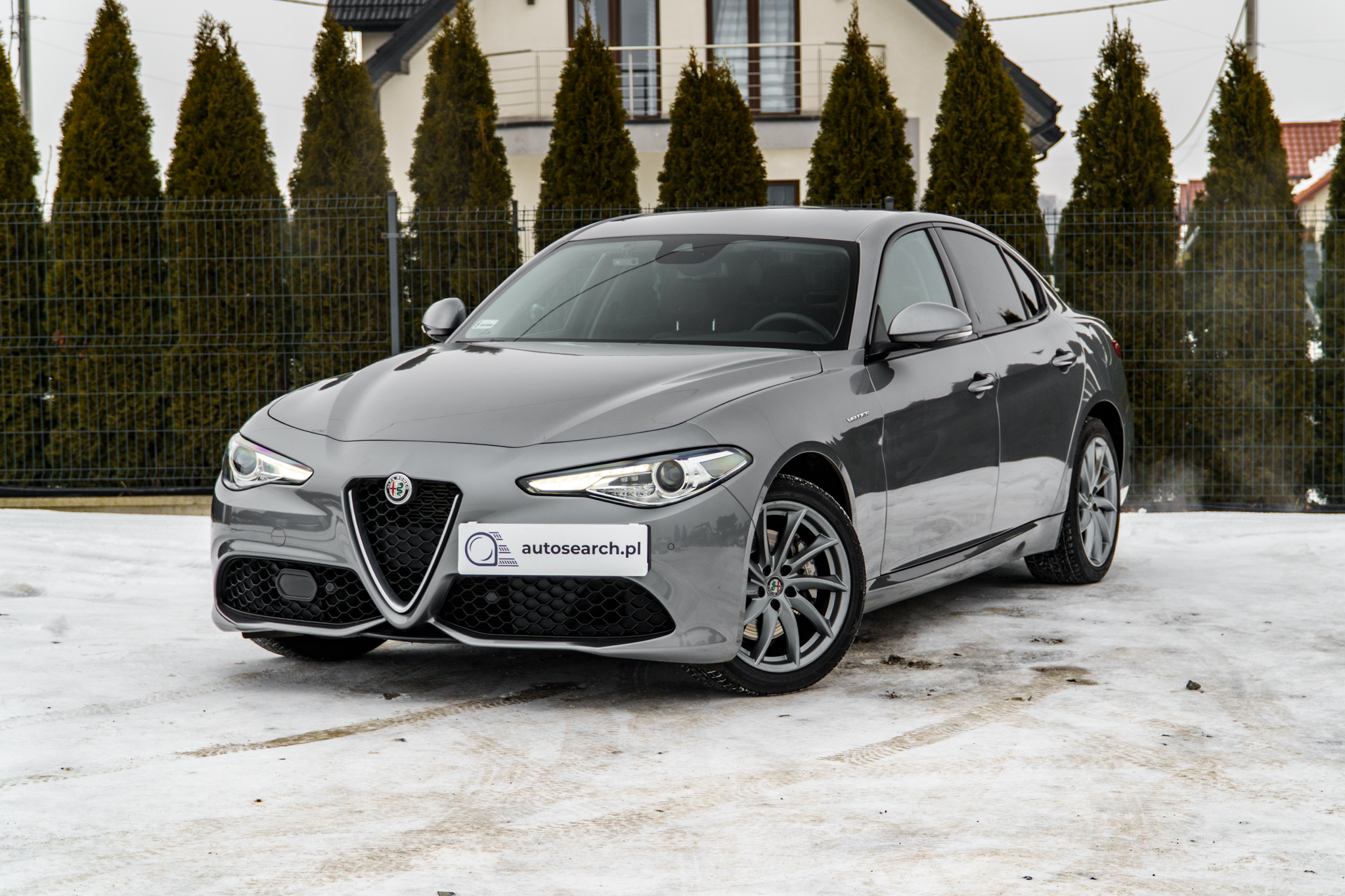 alfa-romeo-giulia-veloce-2019-01