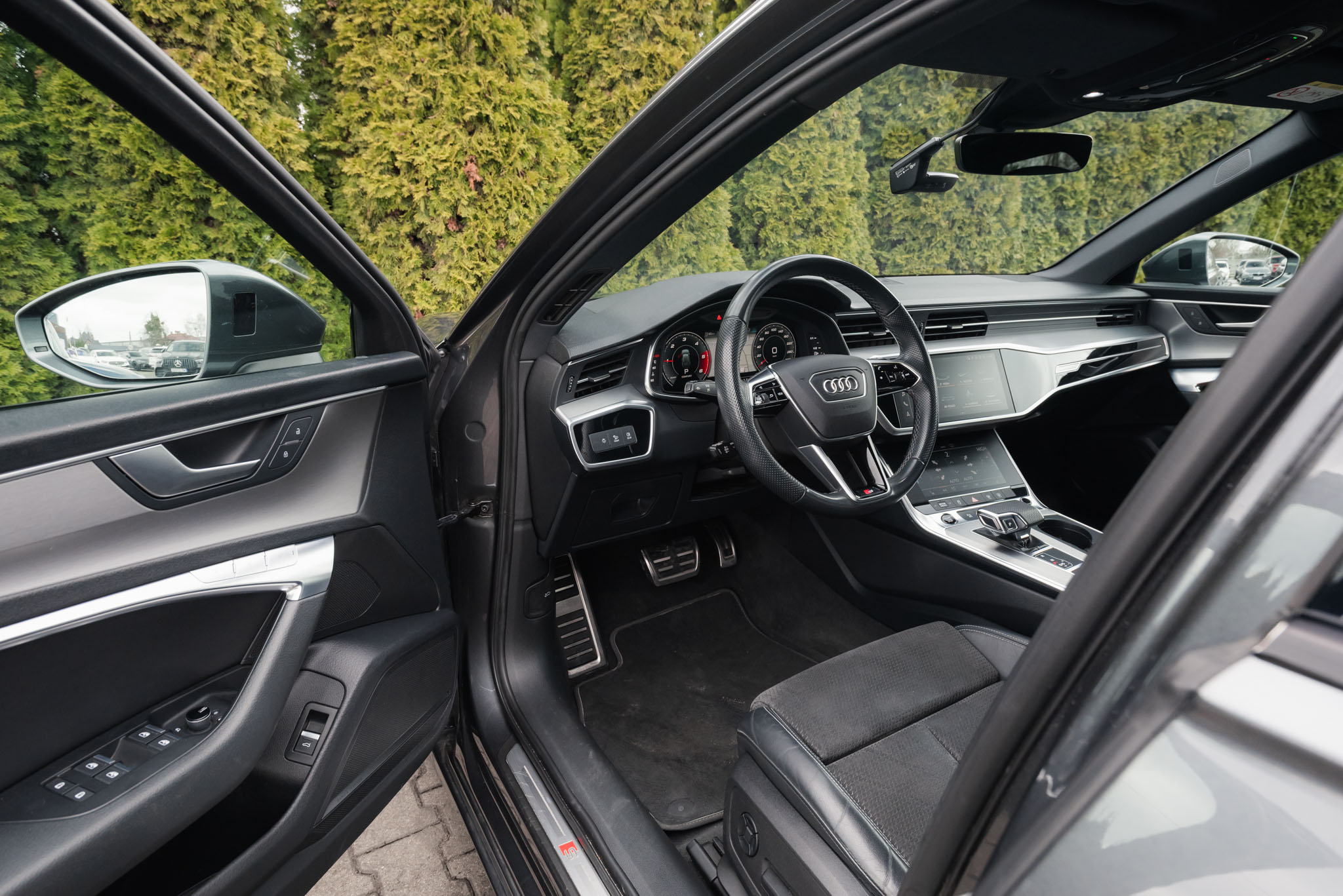 audi-a6-avant-40-tdi-quattro-s-line-daytona-grey-2021-9