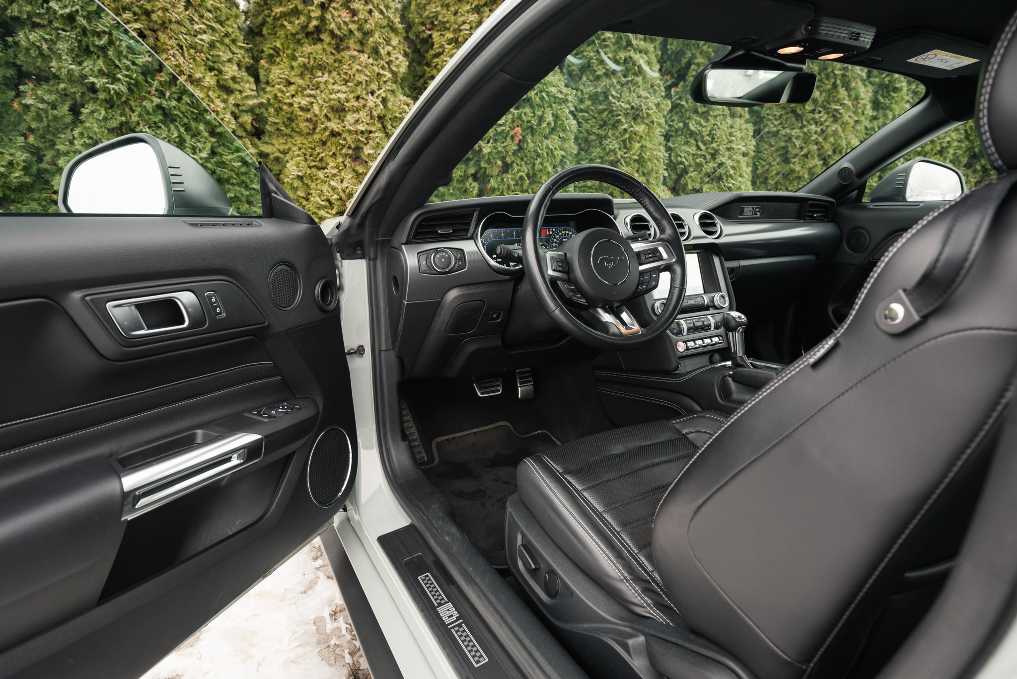 ford-mustang-mach-1-fighter-jet-grey-2023-9