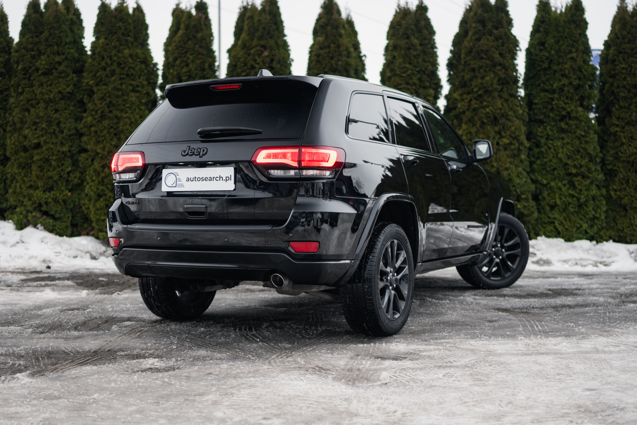 jeep-grand-cherokee-3-6-black-2020-4