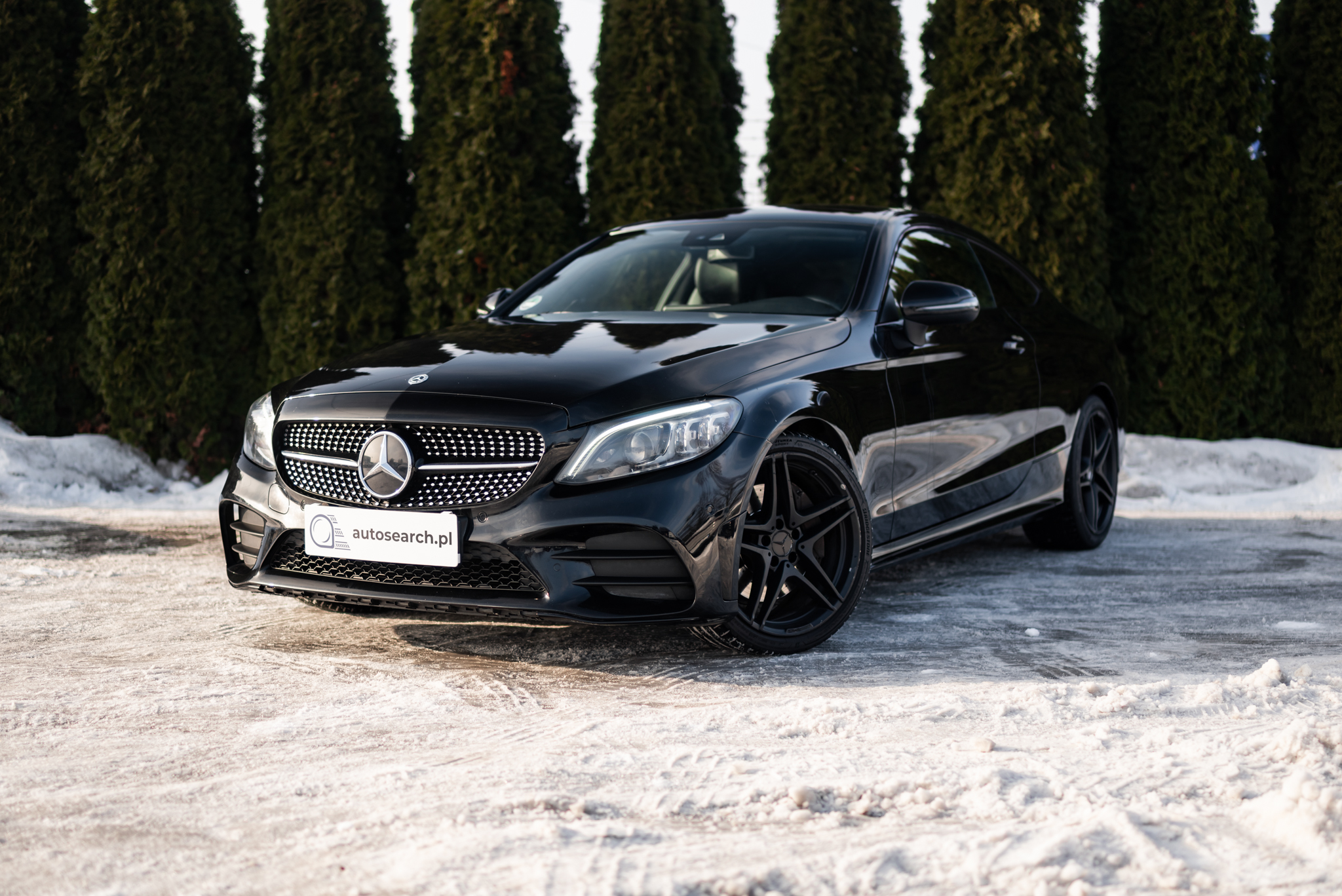 mercedes-c300-coupe-amg-line-obsidian-black-2018-1