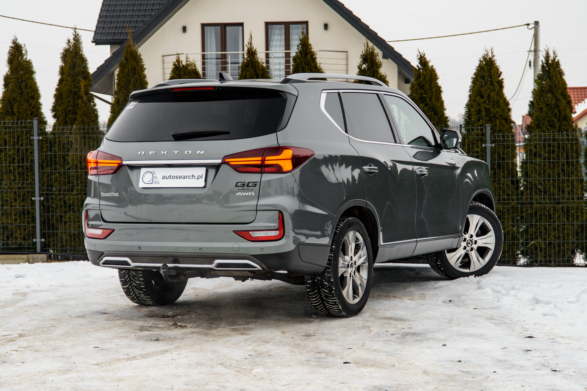 ssang-yong-rexton-2022-04