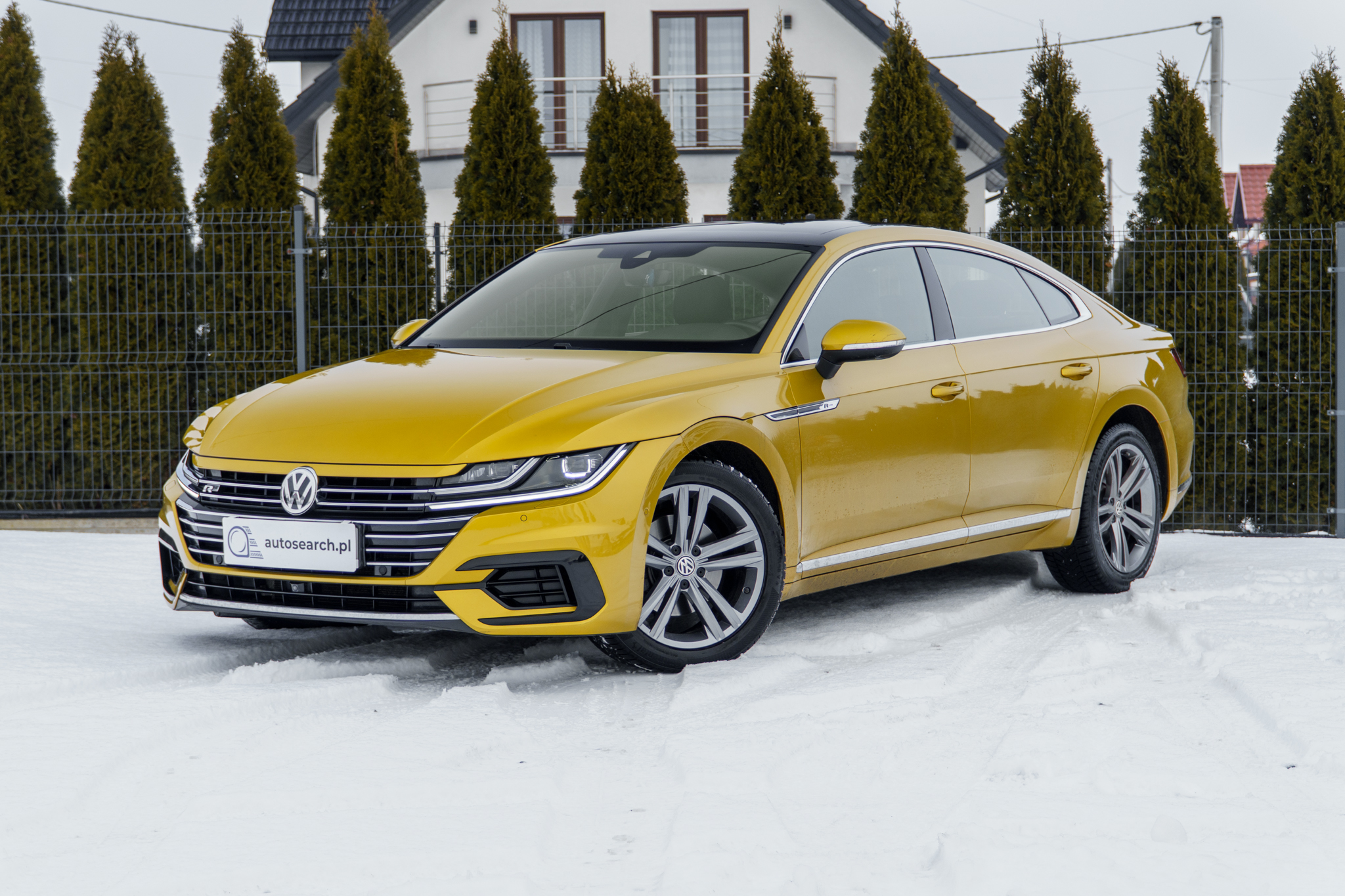 volkswagen-arteon-złoty-2019-01