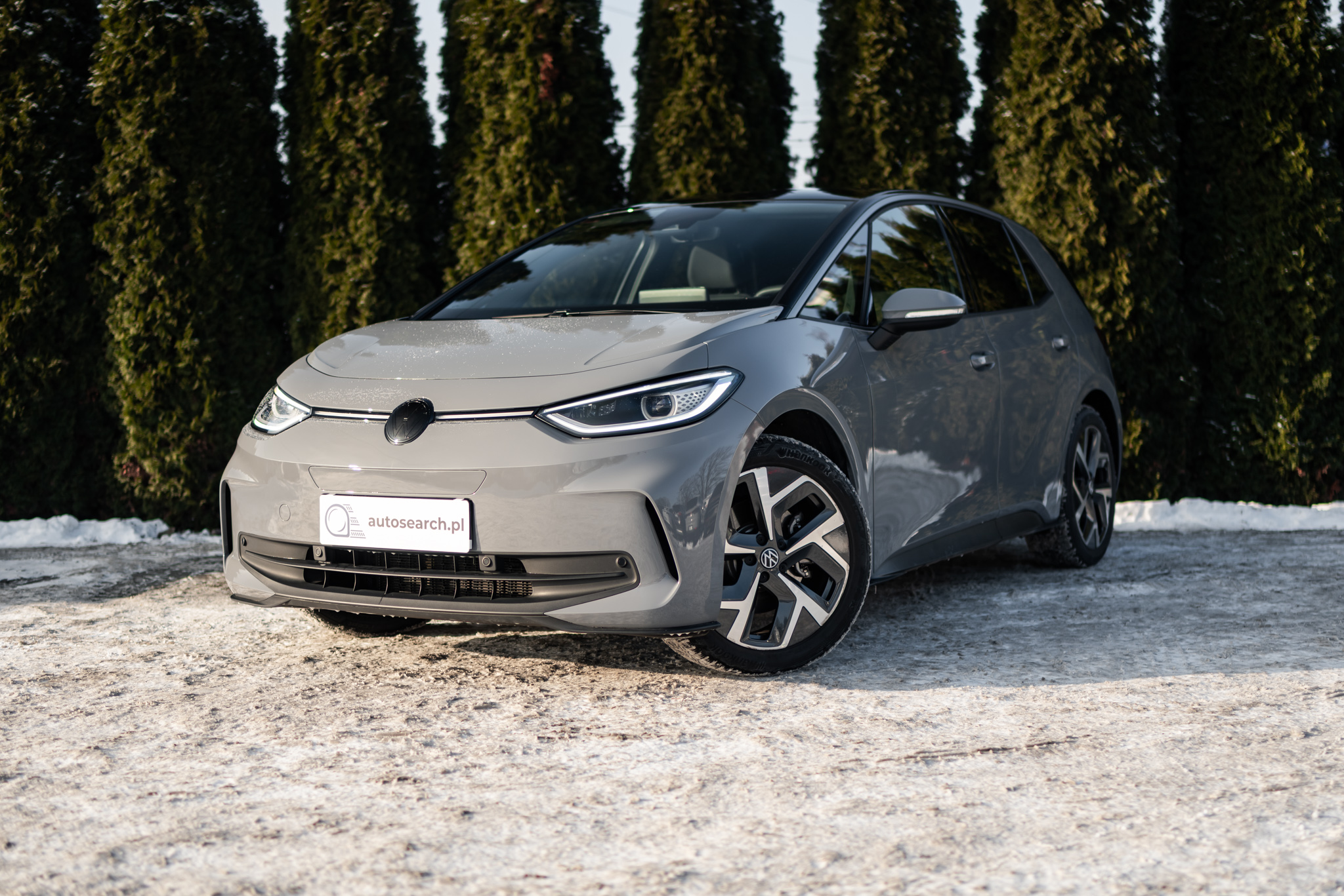 volkswagen-id3-pro-moonstone-grey-2023-1