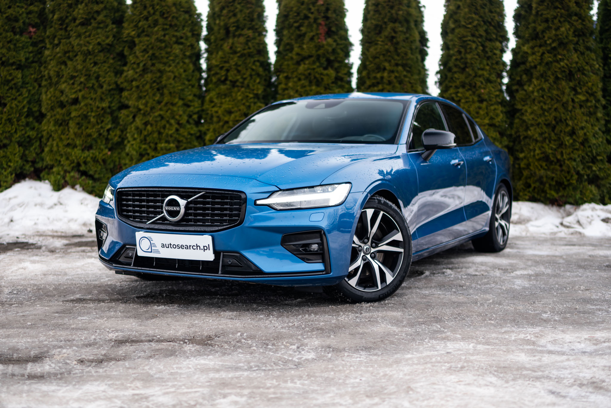 volvo-s60-b5-r-design-bursting-blue-2020-1