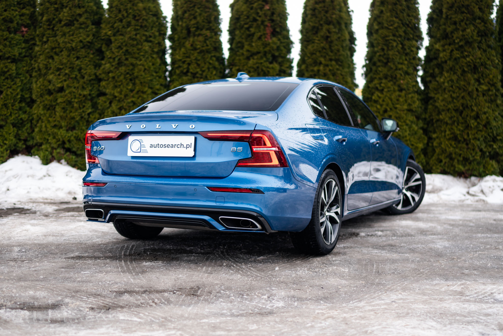 volvo-s60-b5-r-design-bursting-blue-2020-4