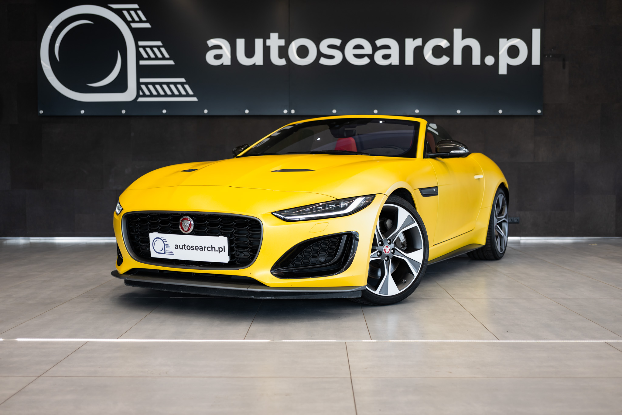 jaguar-f-type-convertible-2-0-yellow-2021-1
