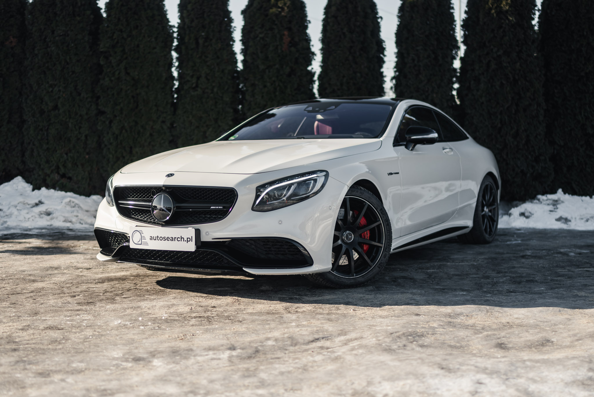 mercedes-amg-s-63-4matic-coupe-diamond-white-2017-1