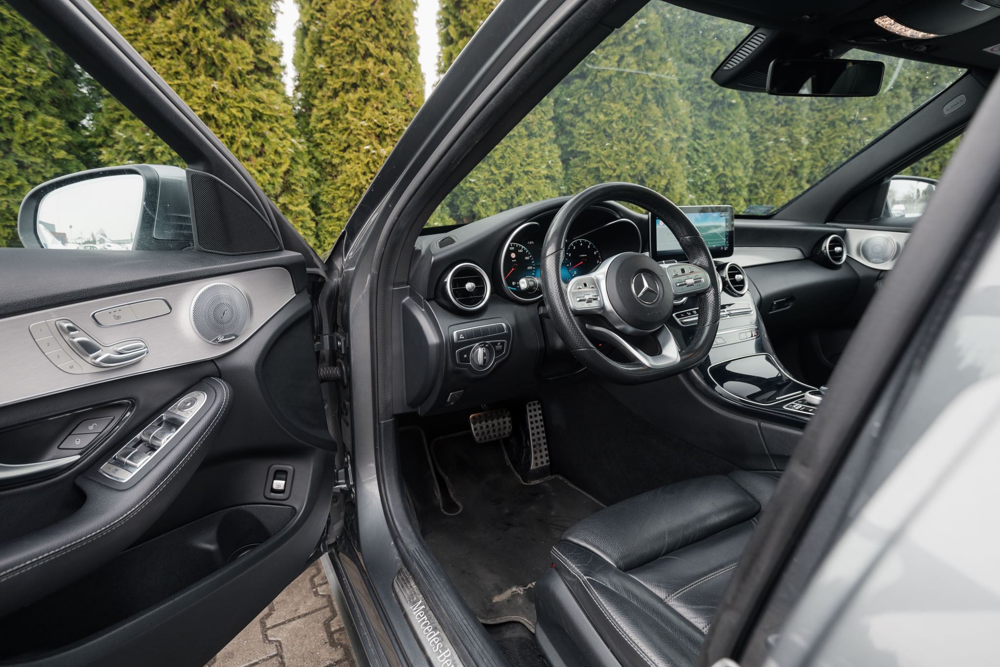 mercedes-c400-4matic-kombi-selenite-grey-2020-9