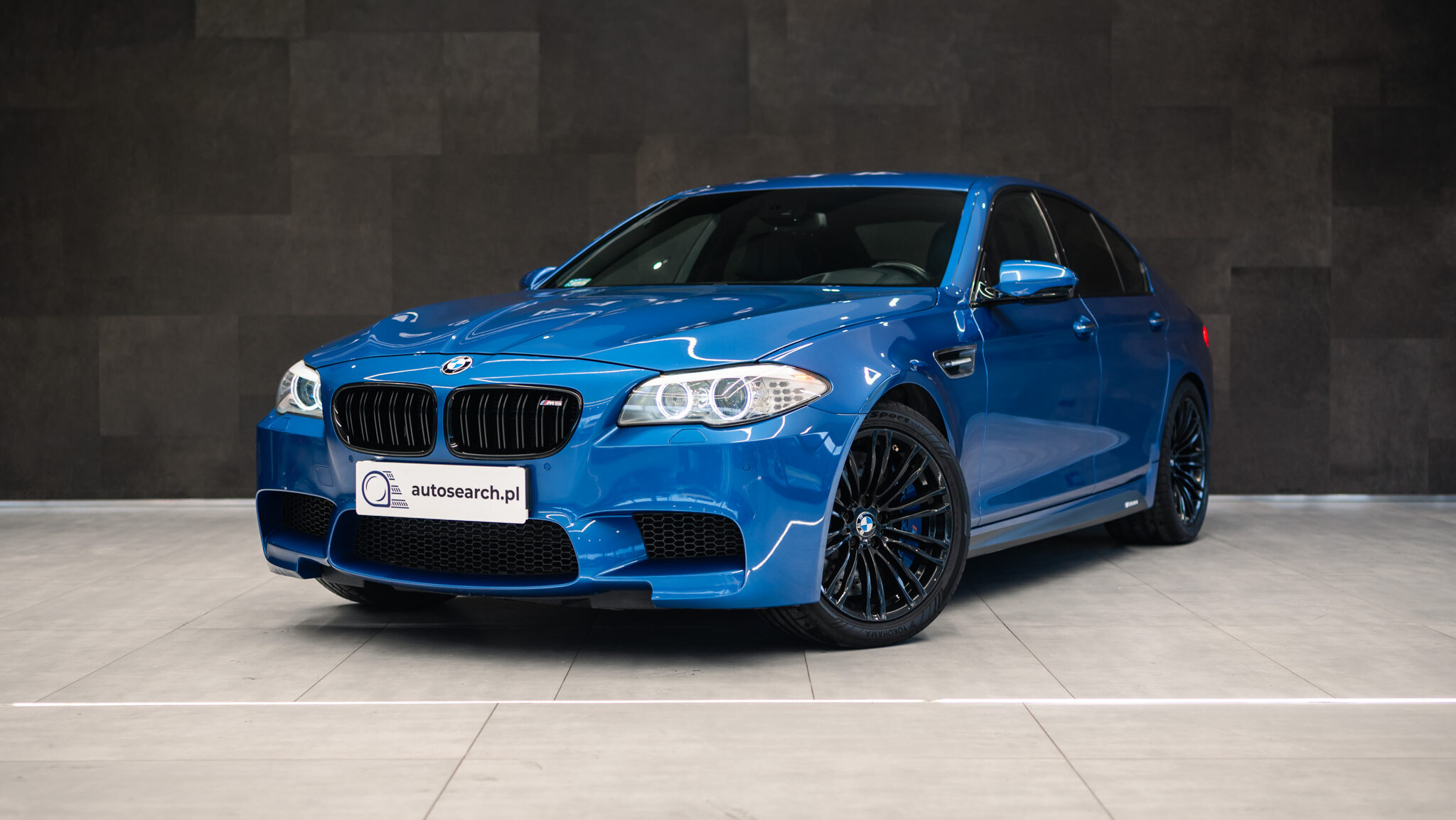 bmw-m5-f10-monte-carlo-blue-1