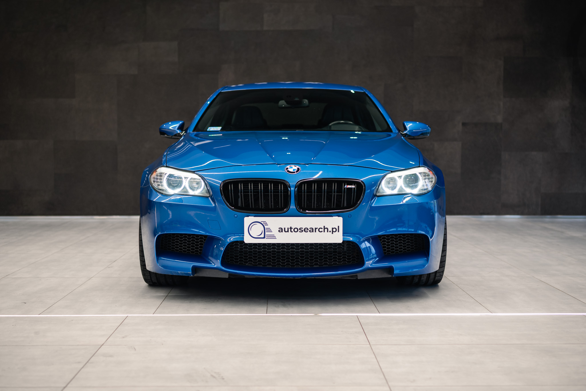 bmw-m5-f10-monte-carlo-blue-2