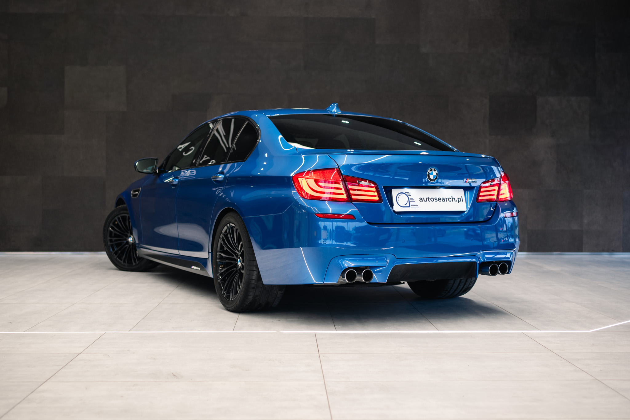 bmw-m5-f10-monte-carlo-blue-6