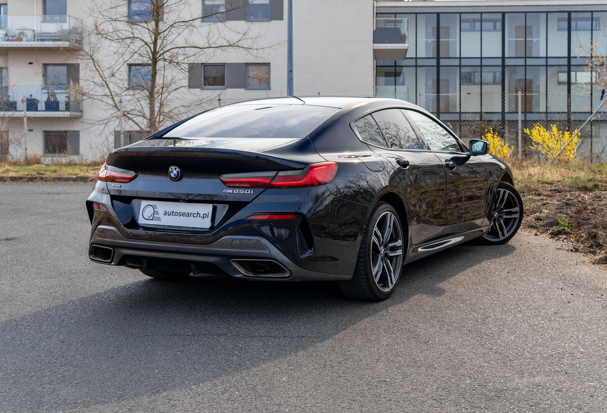 bmw-m850i-4-4-v8-525hp-2019-6