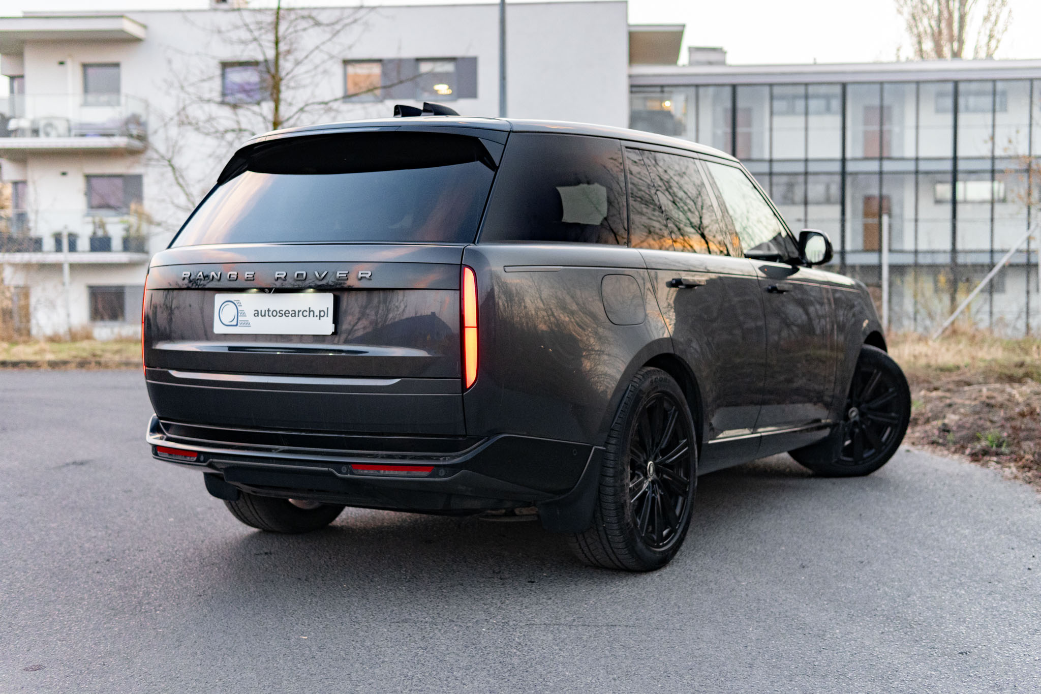 land-rover-autobiography-3.0-2023-4