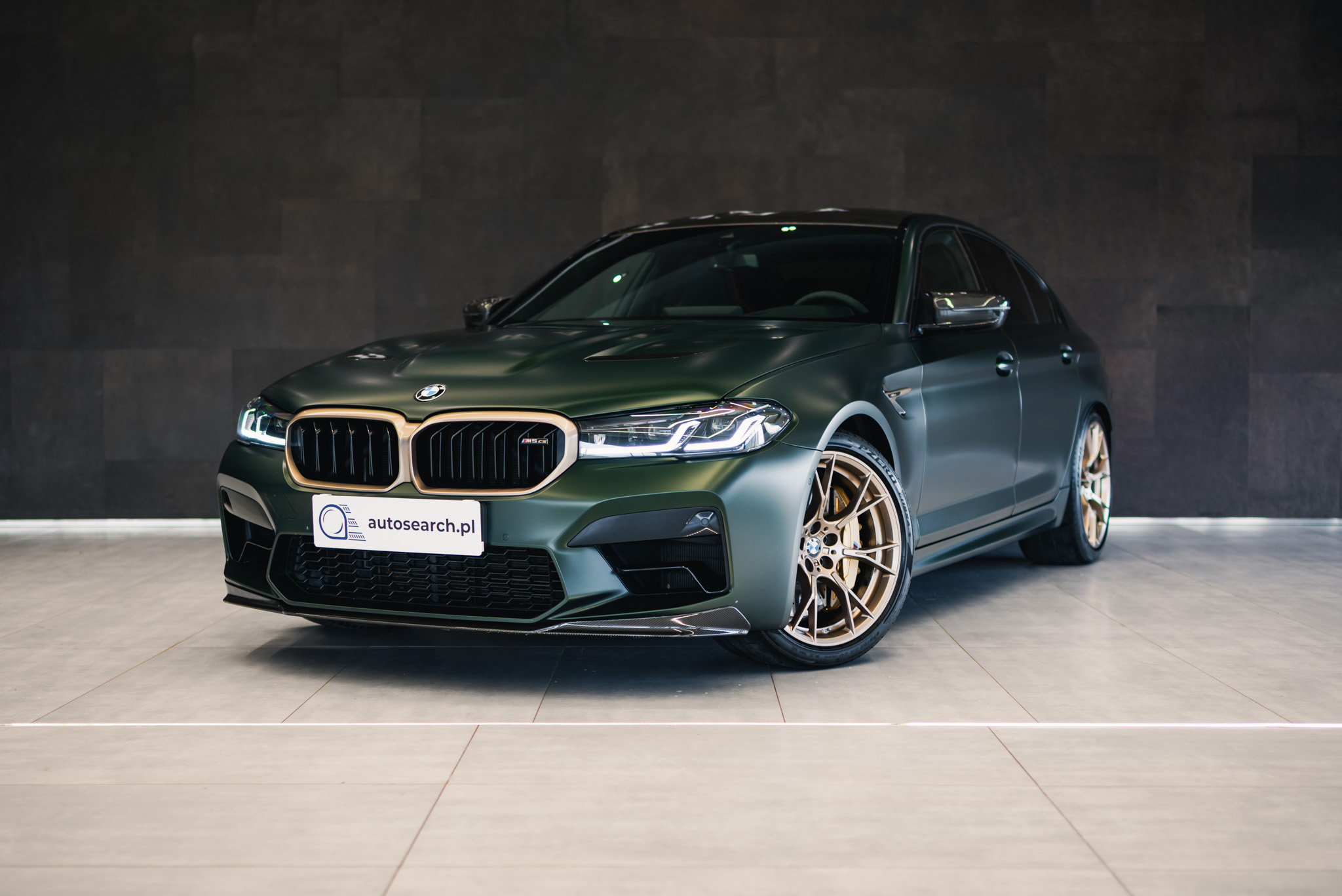 bmw-m5-cs-frozen-deep-green-2021-1