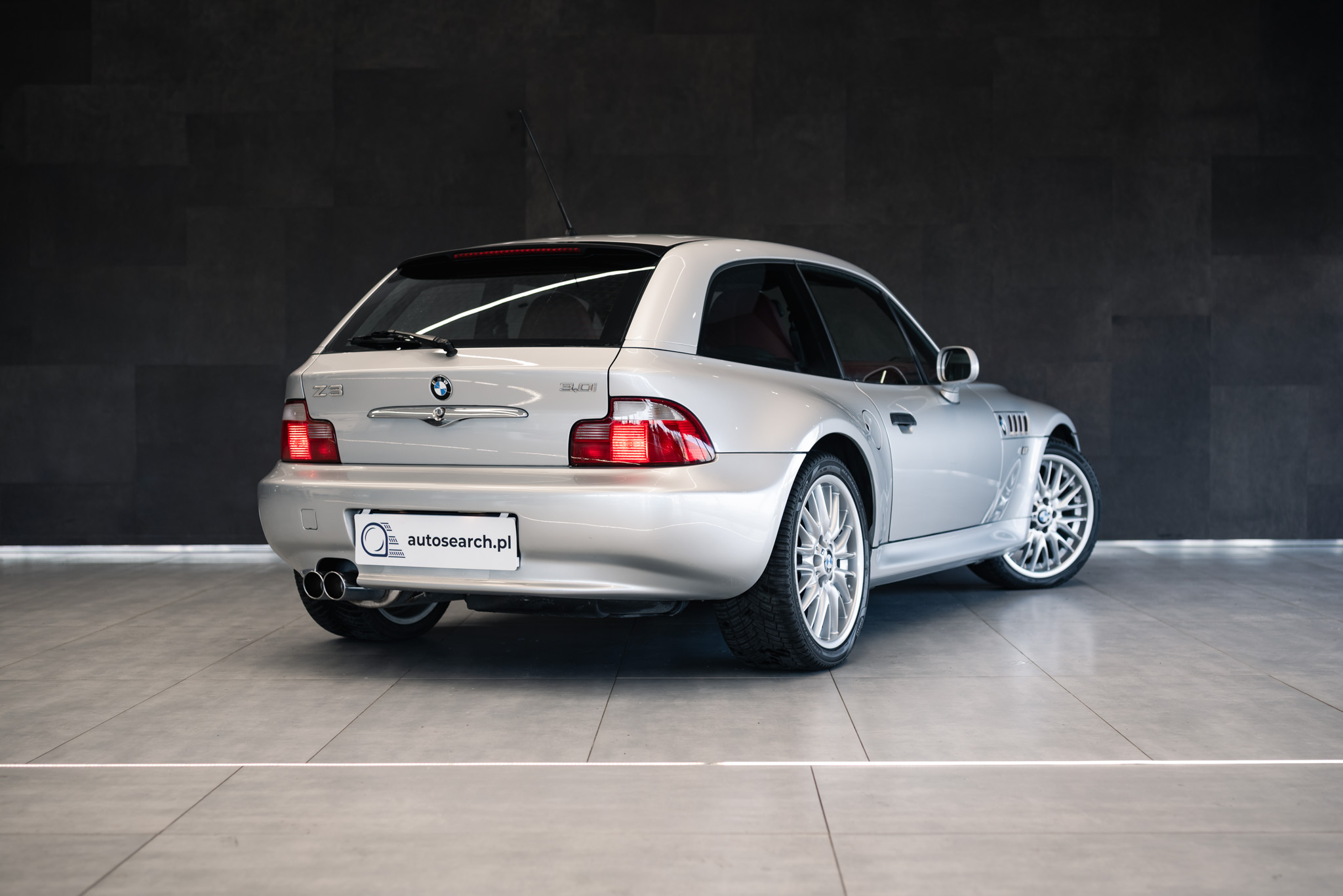 bmw-z3-coupe-3-0-i-titanium-silver-4