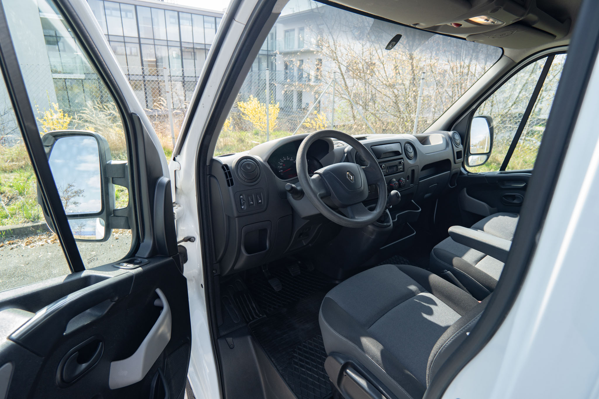 renault-master-2-3dci-2017-9
