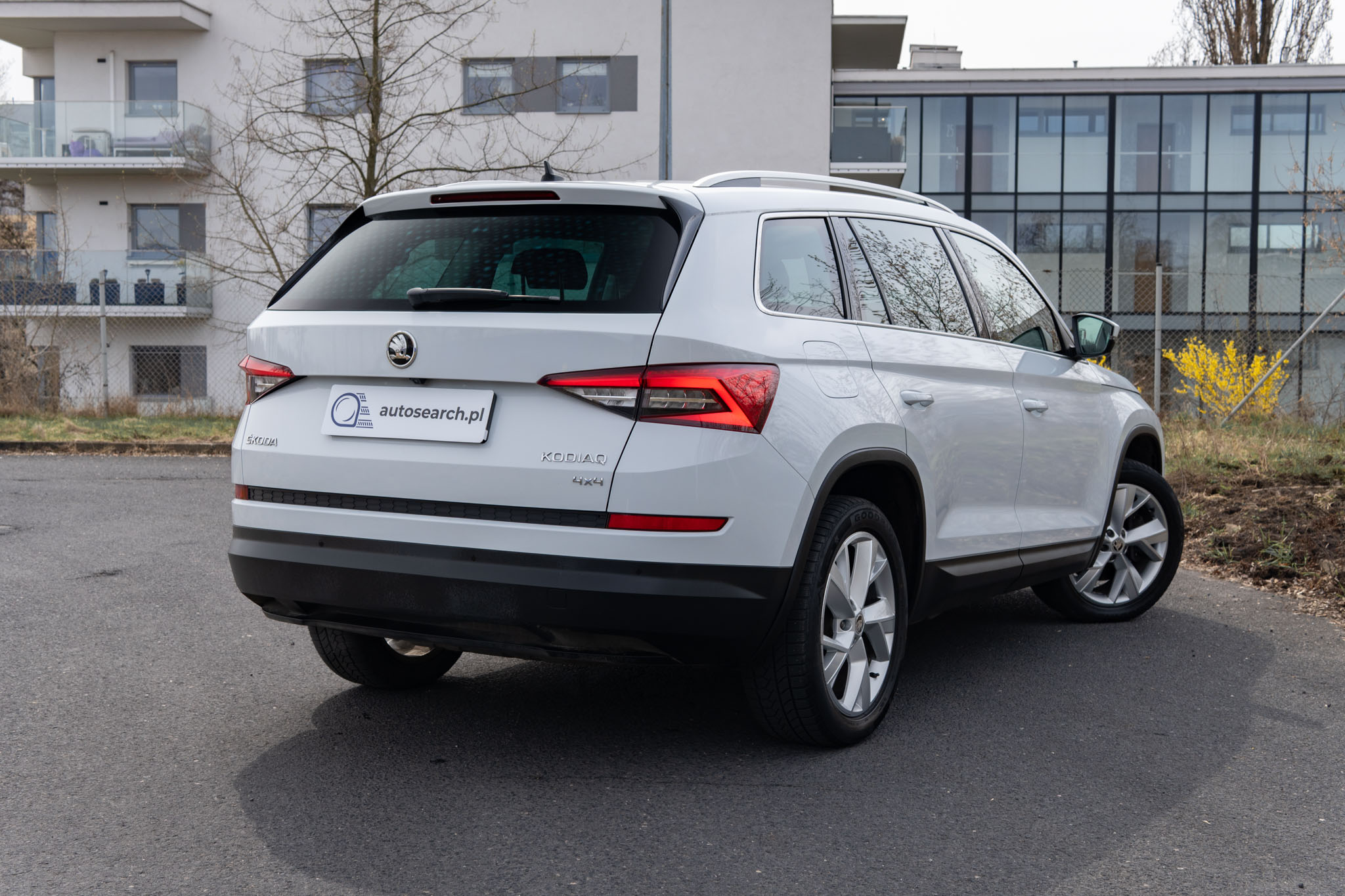 skoda-kodiaq-2-0tsi-4x4-active-dsg-7os-2017-4