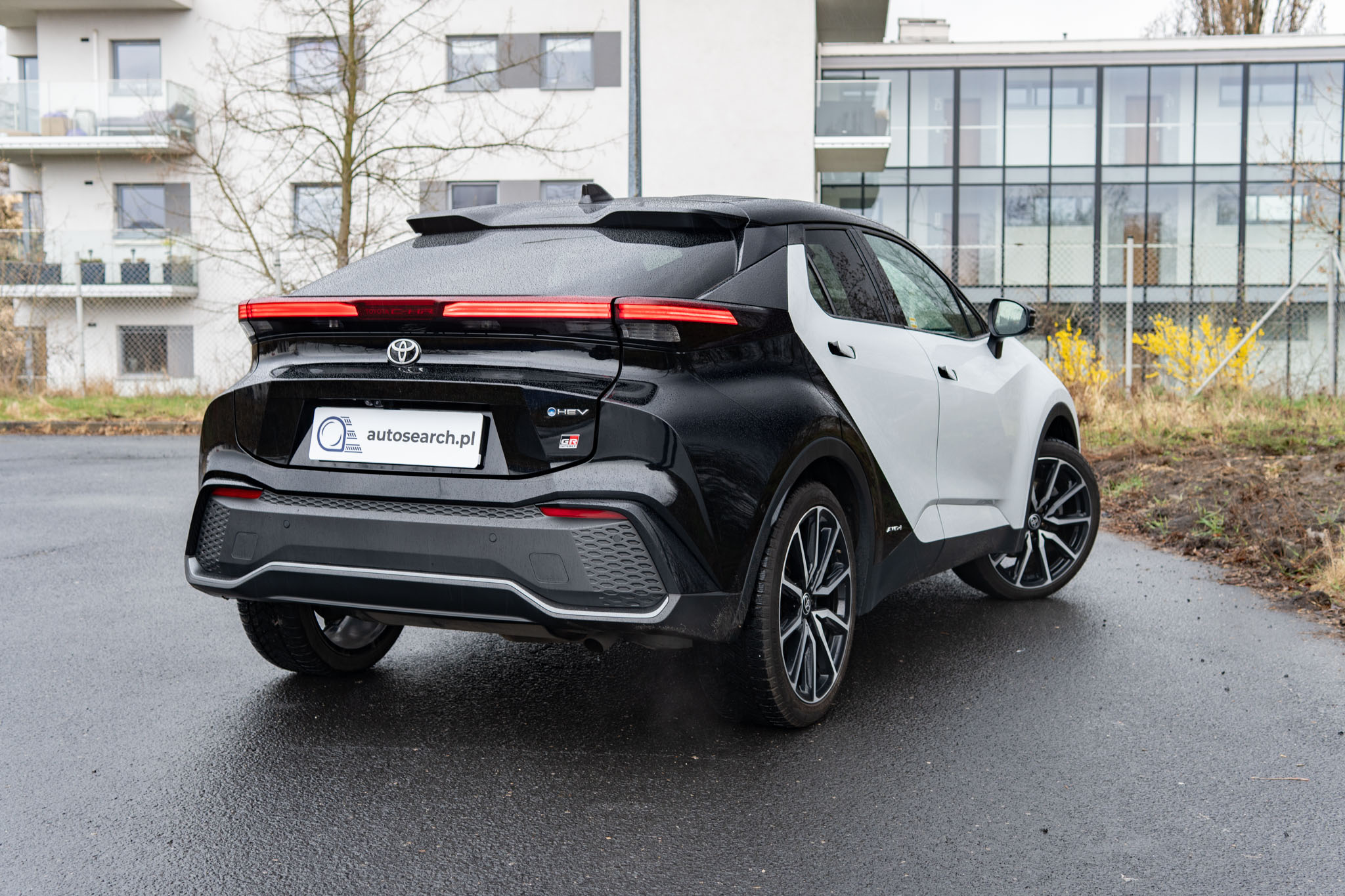 toyota-c-hr-2-0-dynamic-force-gr-sport-premiere-edition-awd-2023-4